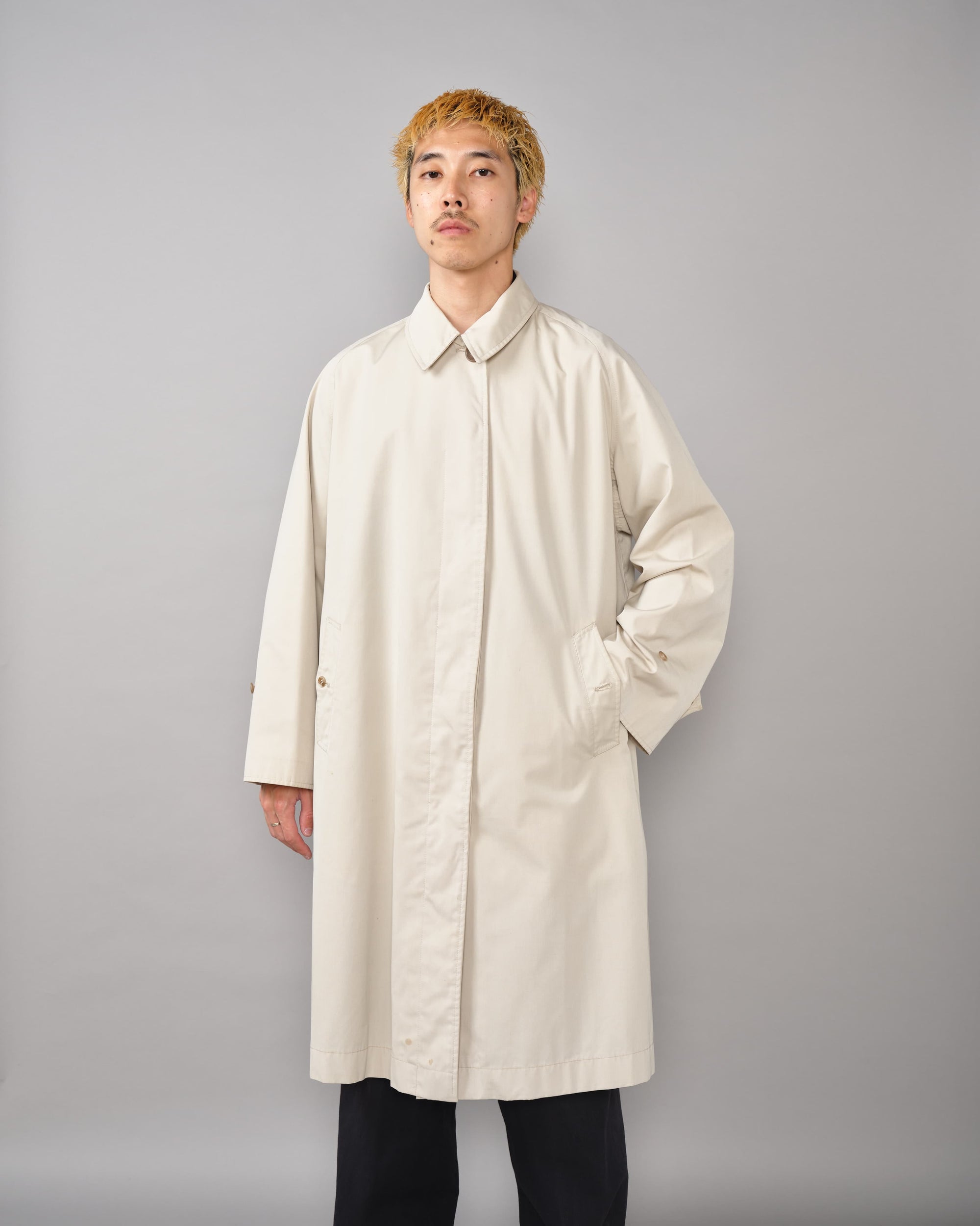 [~50's] Vintage Burberrys Paris One-Piece Sleeve Balmacaan Coat for Ladies "Made in France"
