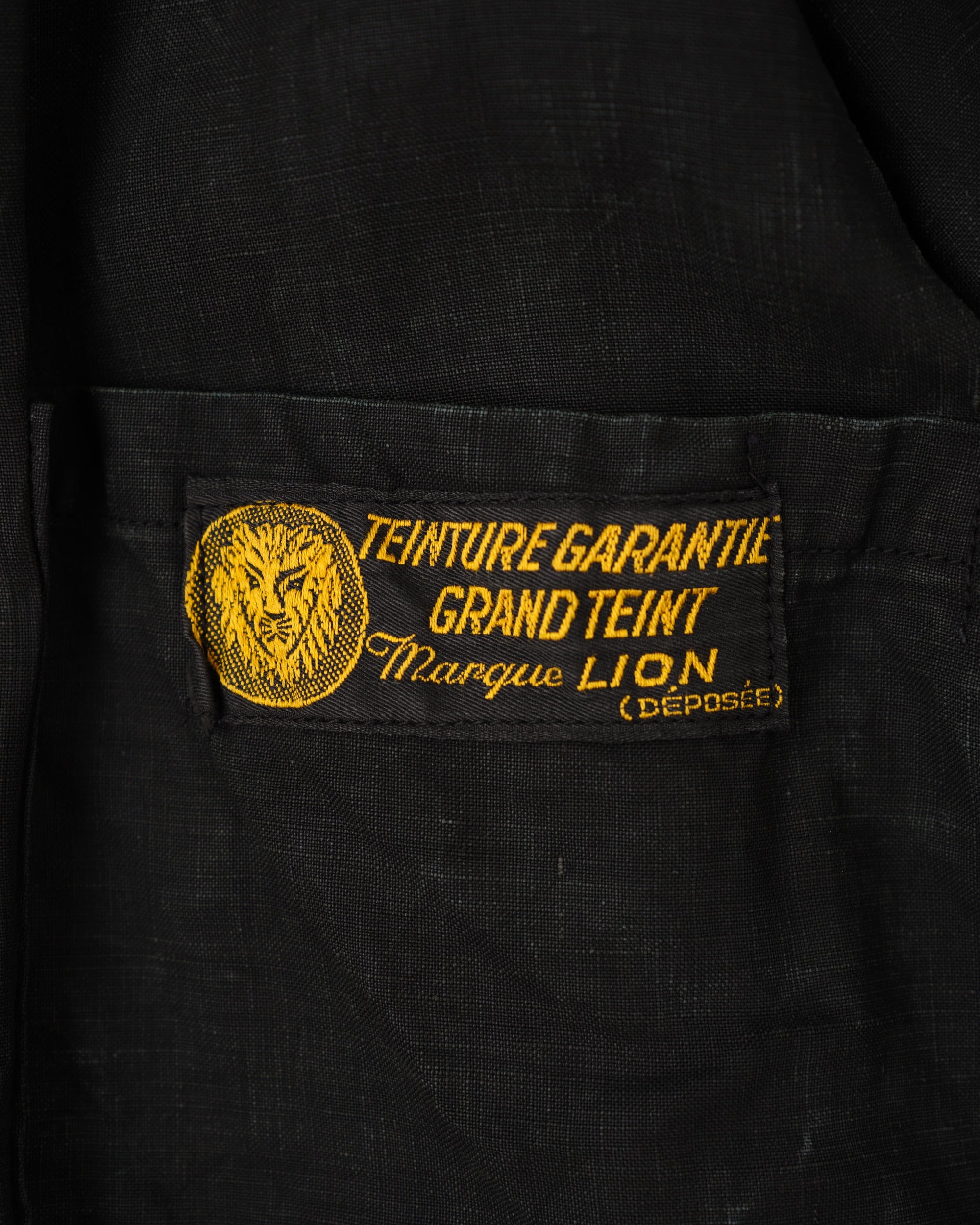[~40’s] French Vintage Black Indigo Linen Maquignon Coat
