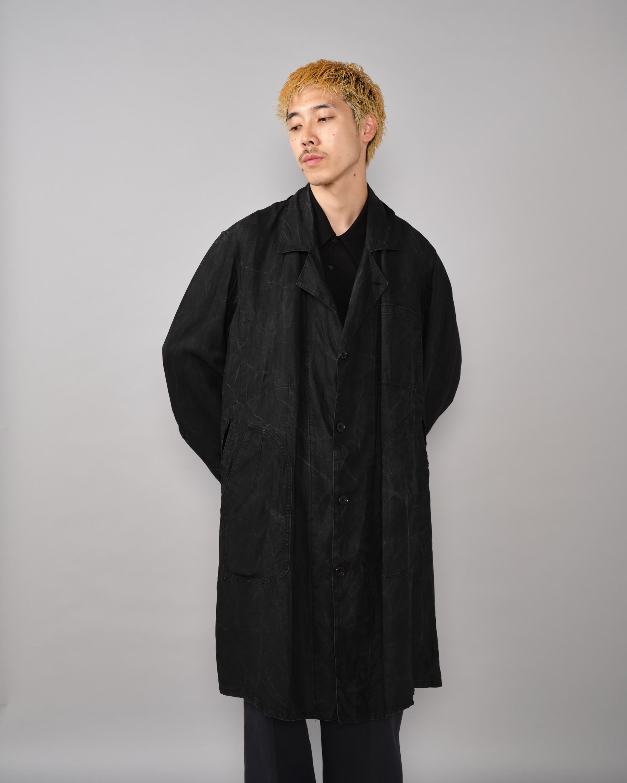 [~40’s] French Vintage Black Indigo Linen Maquignon Coat
