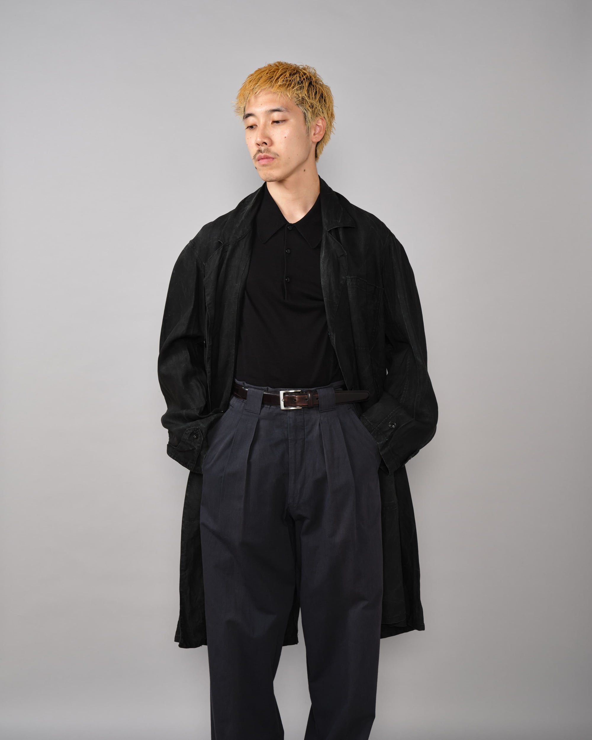 [~40’s] French Vintage Black Indigo Linen Maquignon Coat