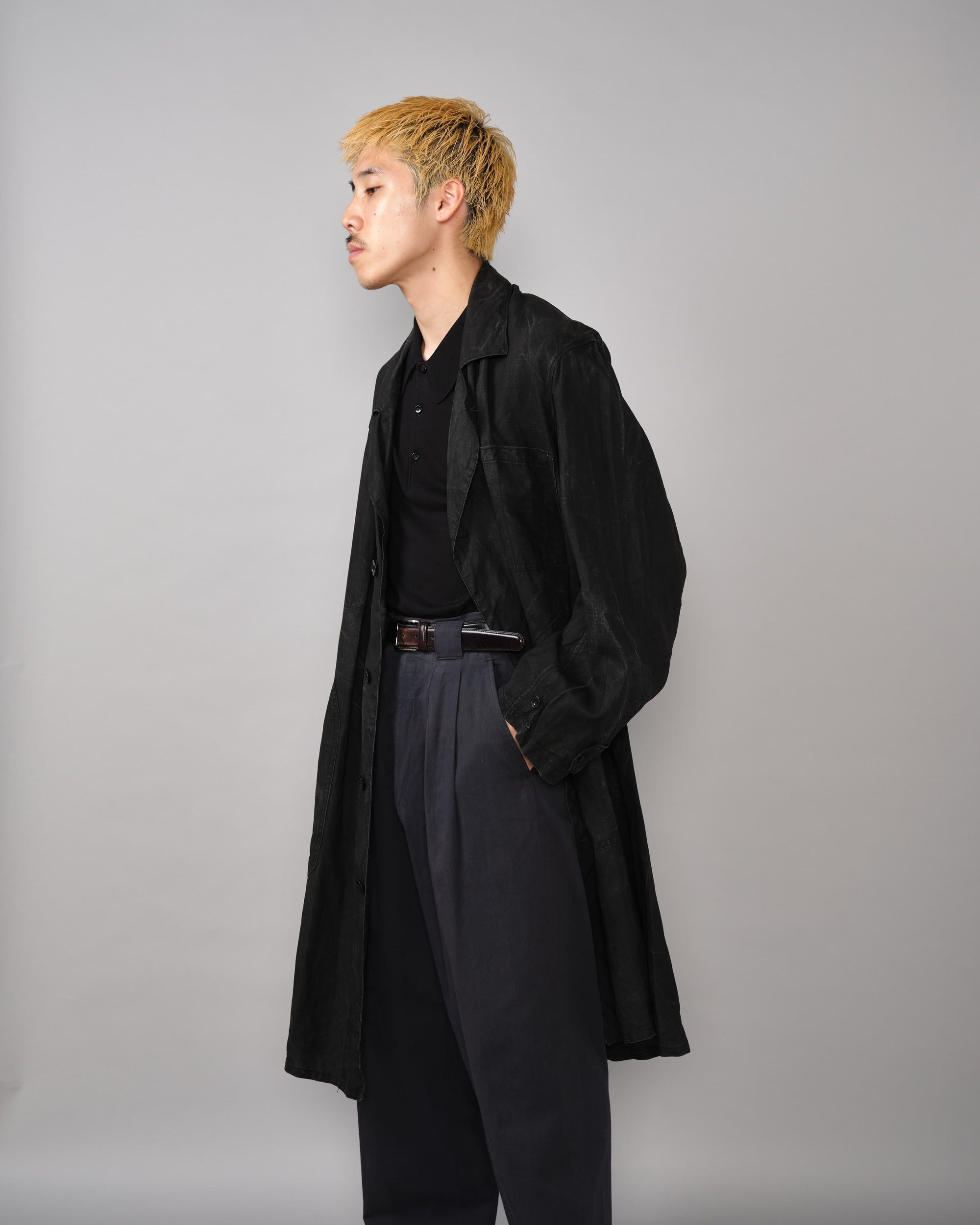 [~40’s] French Vintage Black Indigo Linen Maquignon Coat