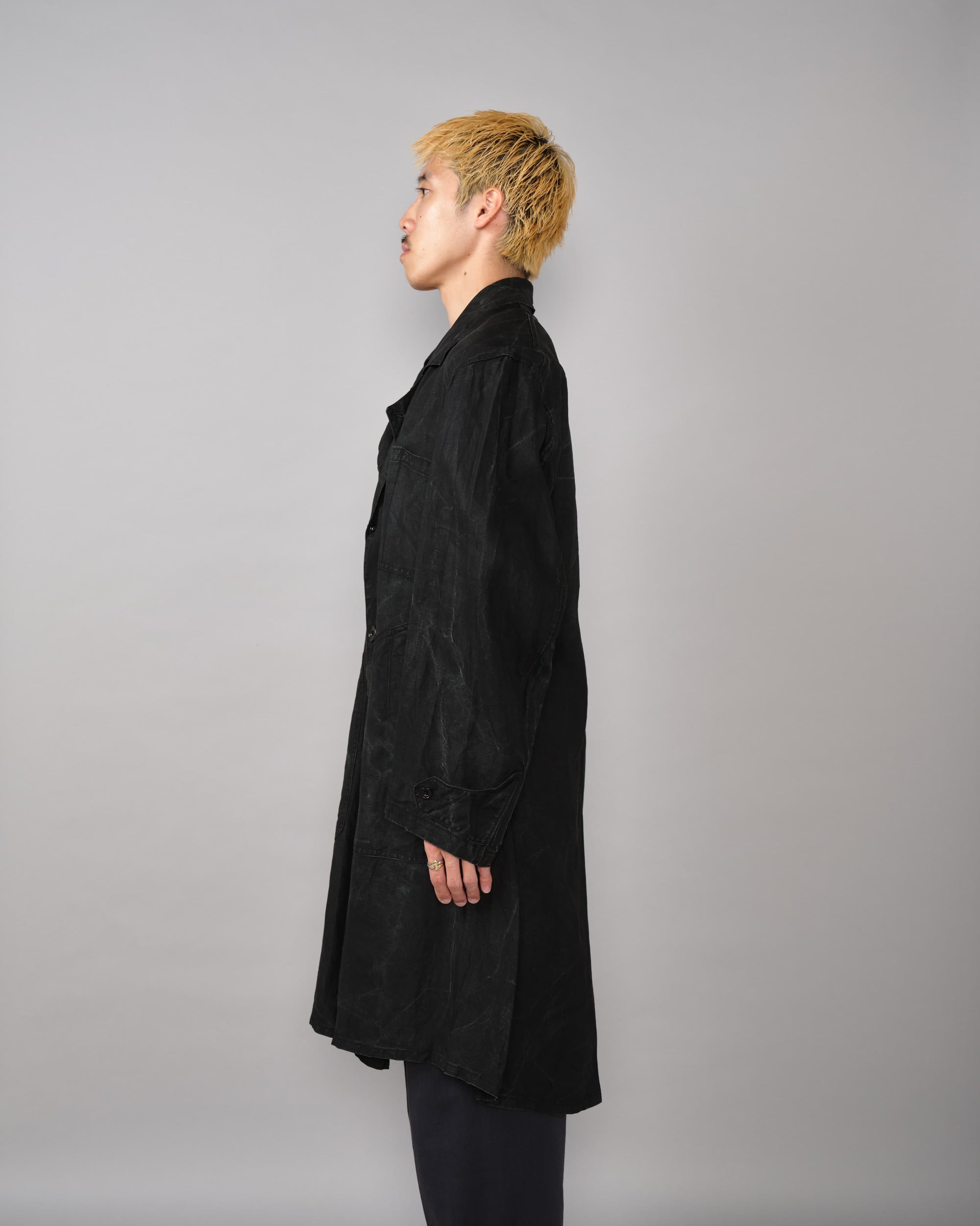 [~40’s] French Vintage Black Indigo Linen Maquignon Coat