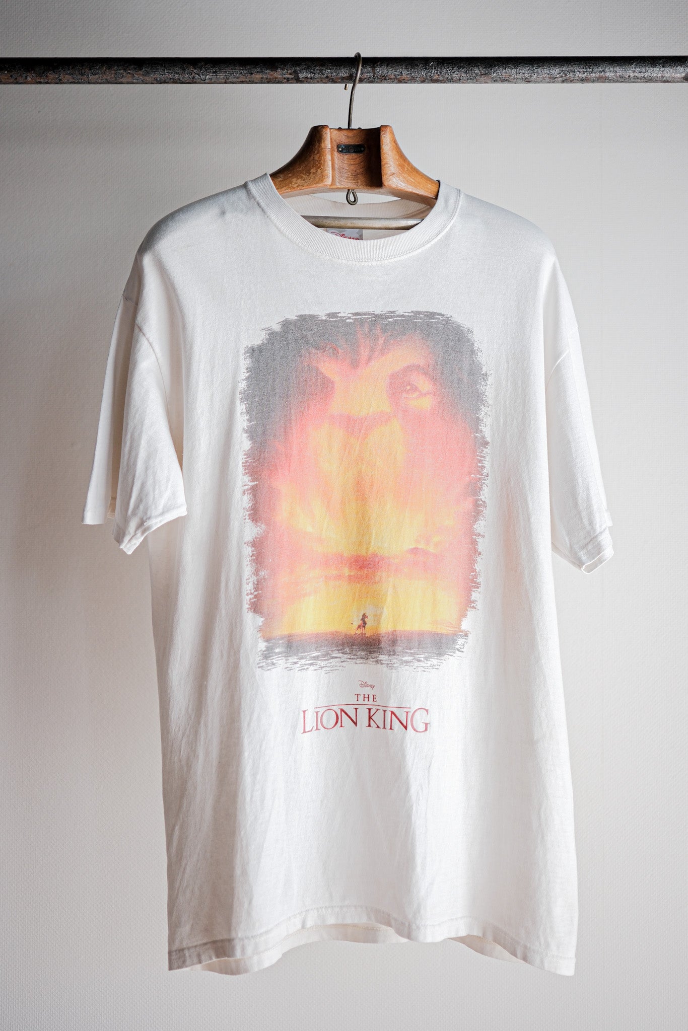[~ 00's] Vintage Disney Print T-Shirt Size.l ​​"The Lion King"