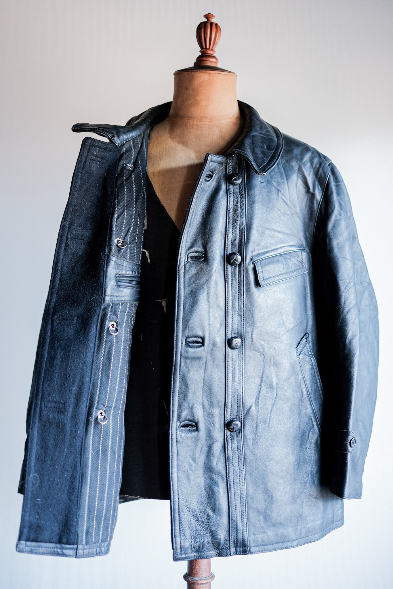 ［~60's］French Vintage Le Corbusier Leather Work Jacket Size.56