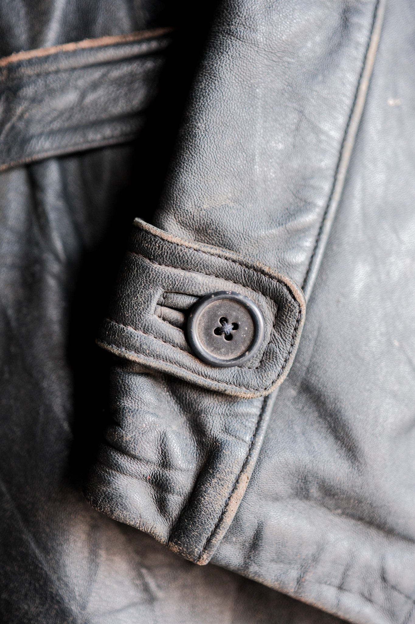 ［~50's］French Vintage Double Breasted Leather Work Coat With Chin Strap