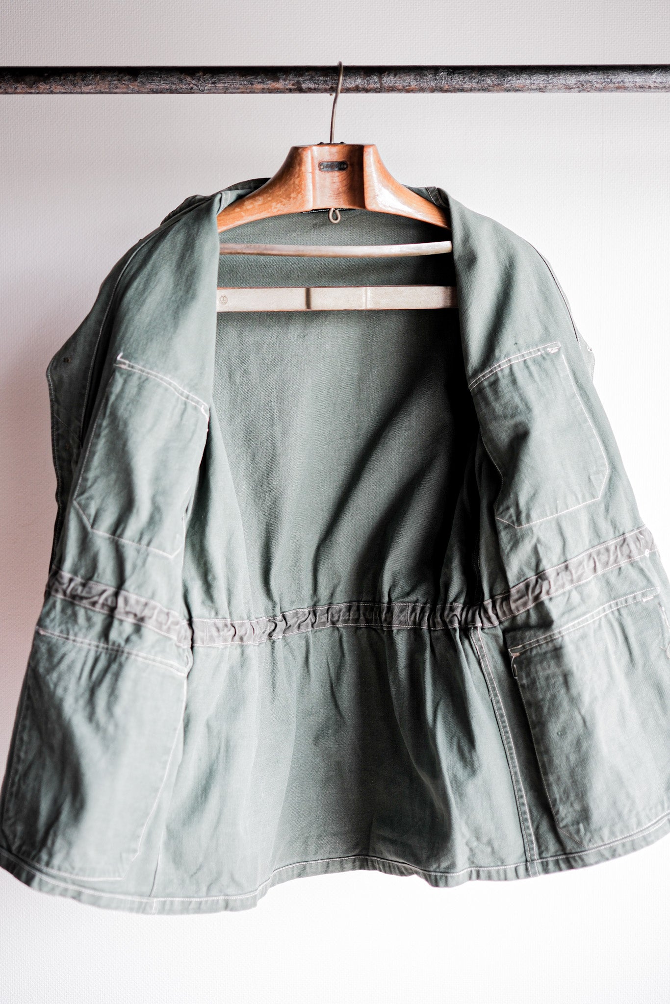 [~ 50's] ผ้าฝ้ายสีเขียววินเทจฝรั่งเศส Twill 4 กระเป๋าทำงานแจ็คเก็ต "รูปแบบที่ผิดปกติ"