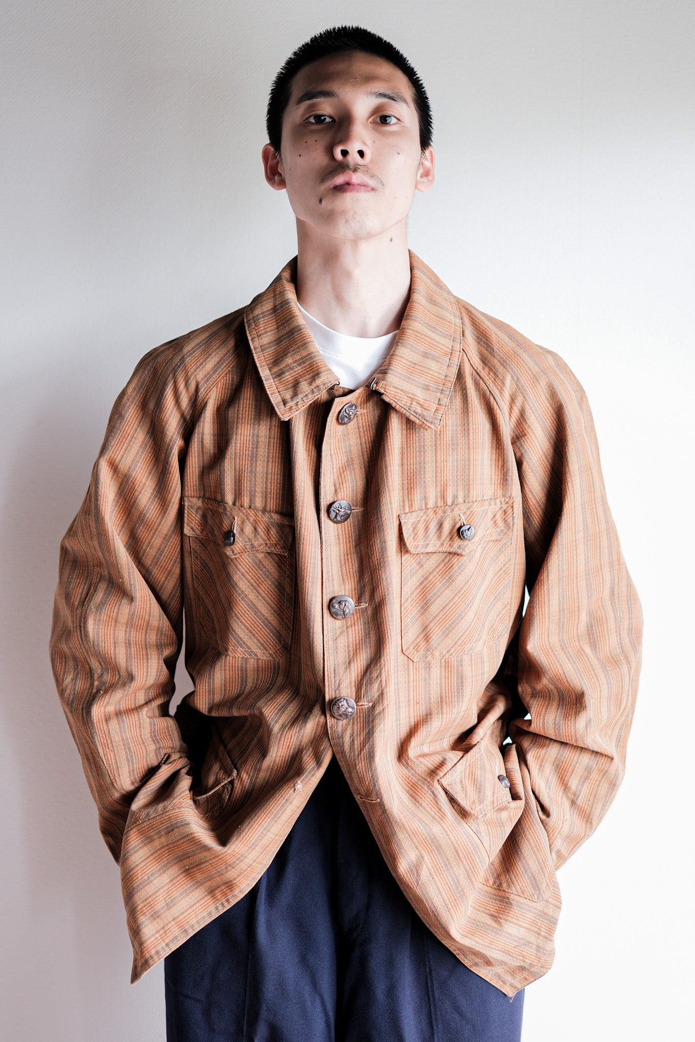 ［~50's］French Vintage Brown Cotton Striped Raglan Sleeve Hunting Jacket With Chin Strap "Unusual Pattern"
