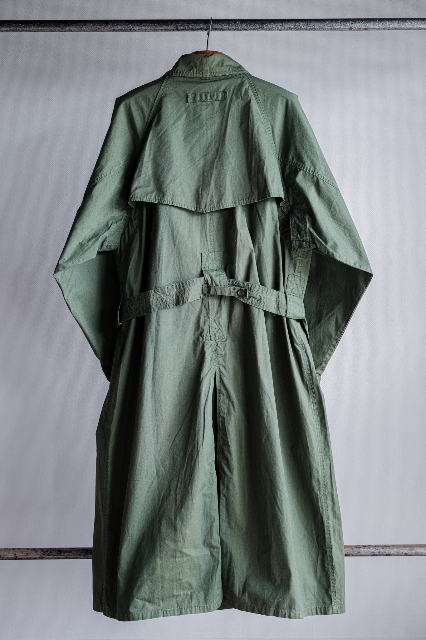 ［~90's］Old ARNYS PARIS Raglan Sleeve Trench Coat Size.52