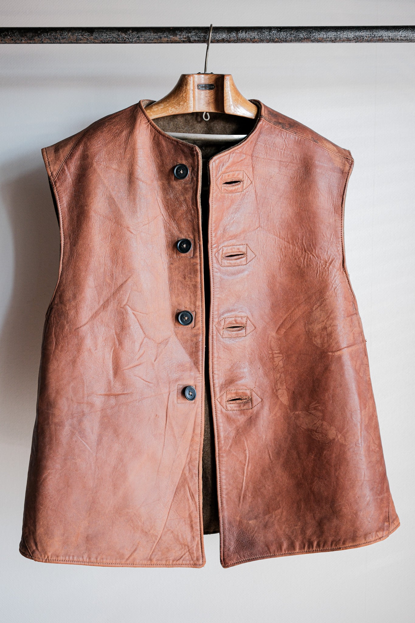 40's】British Army Jerkin Leather Vest 