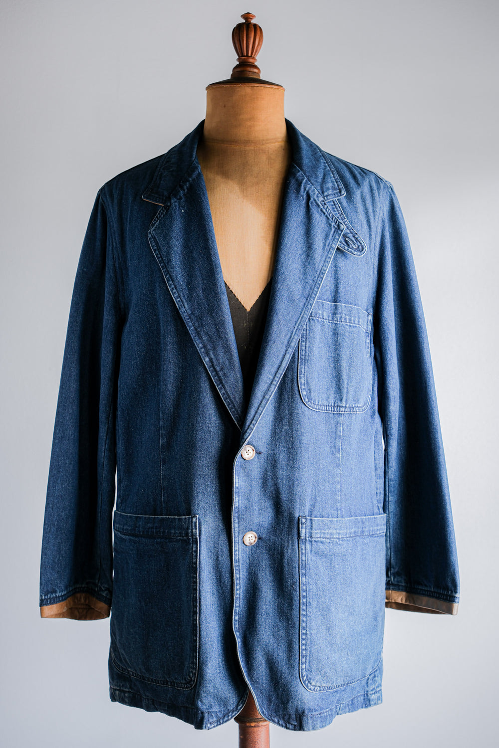 ［~90's］Vintage Willis&Geiger High Ridge Lodge Denim Jacket Size.M