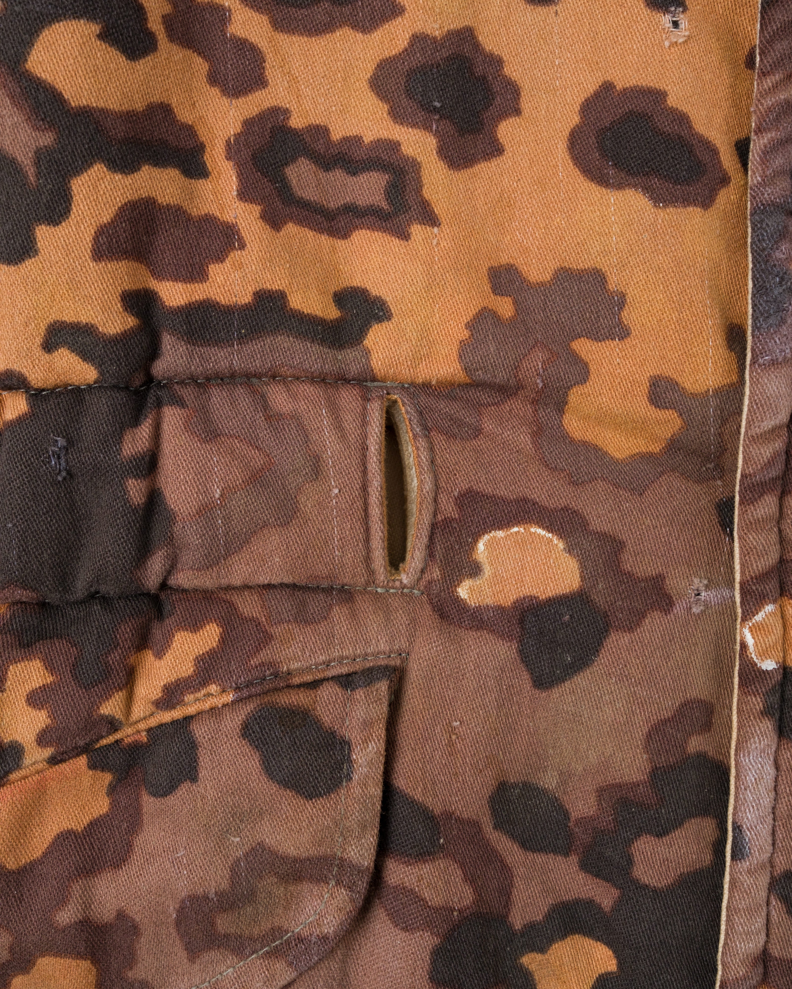 [~90's] German Waffen-SS Type Autumn Oak Leaf Camouflage Reversible Winter Jacket "Prisoner of War" "Reproduction"