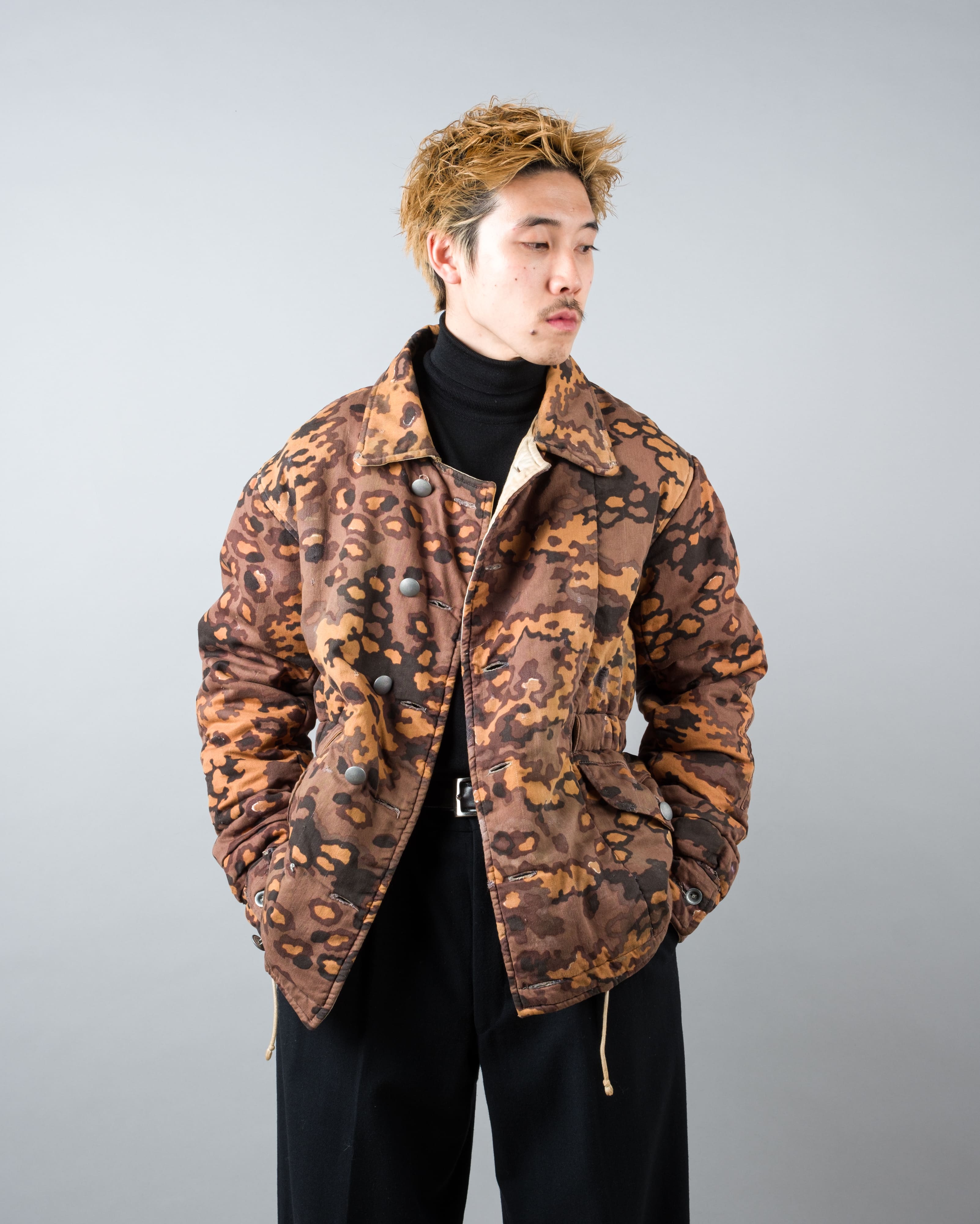 [~90's] German Waffen-SS Type Autumn Oak Leaf Camouflage Reversible Winter Jacket "Prisoner of War" "Reproduction"