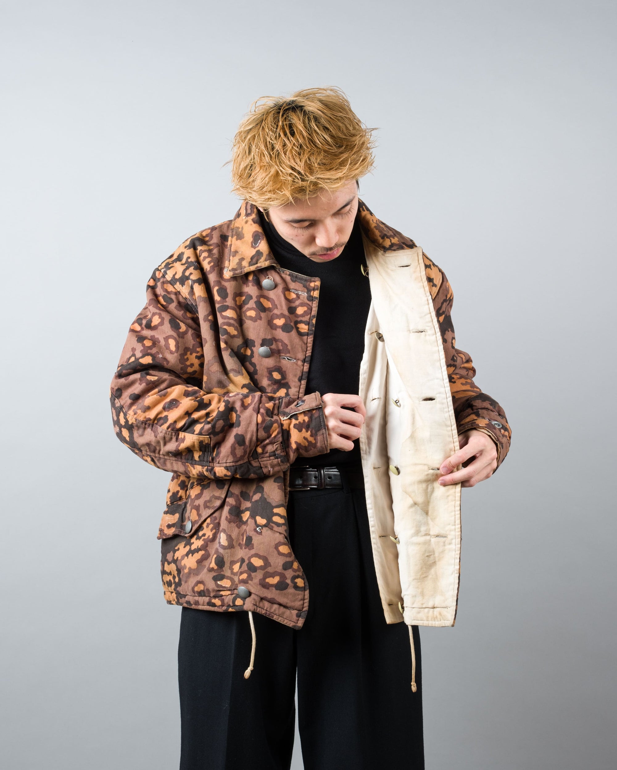［~90's］German Waffen-SS Type Autumn Oak Leaf Camouflage Reversible Winter Jacket "Prisoner of War" "Reproduction"