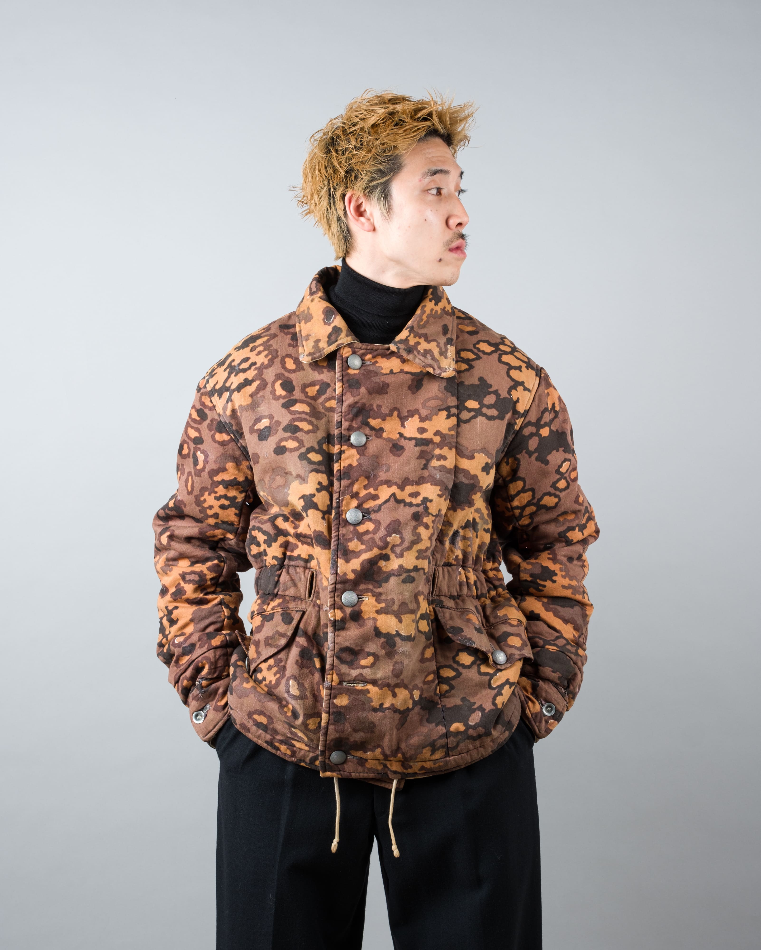 [~90's] German Waffen-SS Type Autumn Oak Leaf Camouflage Reversible Winter Jacket "Prisoner of War" "Reproduction"