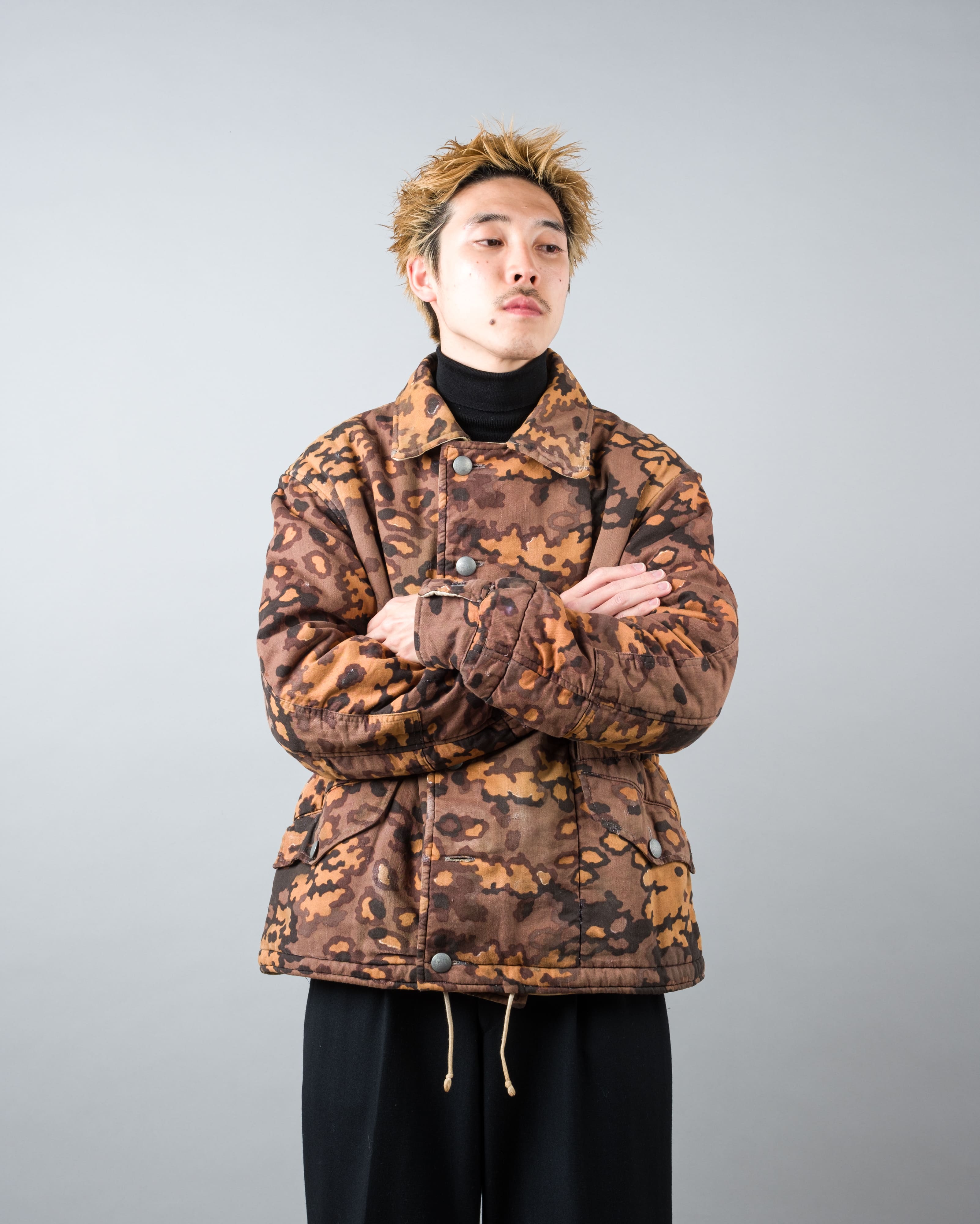 [~90's] German Waffen-SS Type Autumn Oak Leaf Camouflage Reversible Winter Jacket "Prisoner of War" "Reproduction"