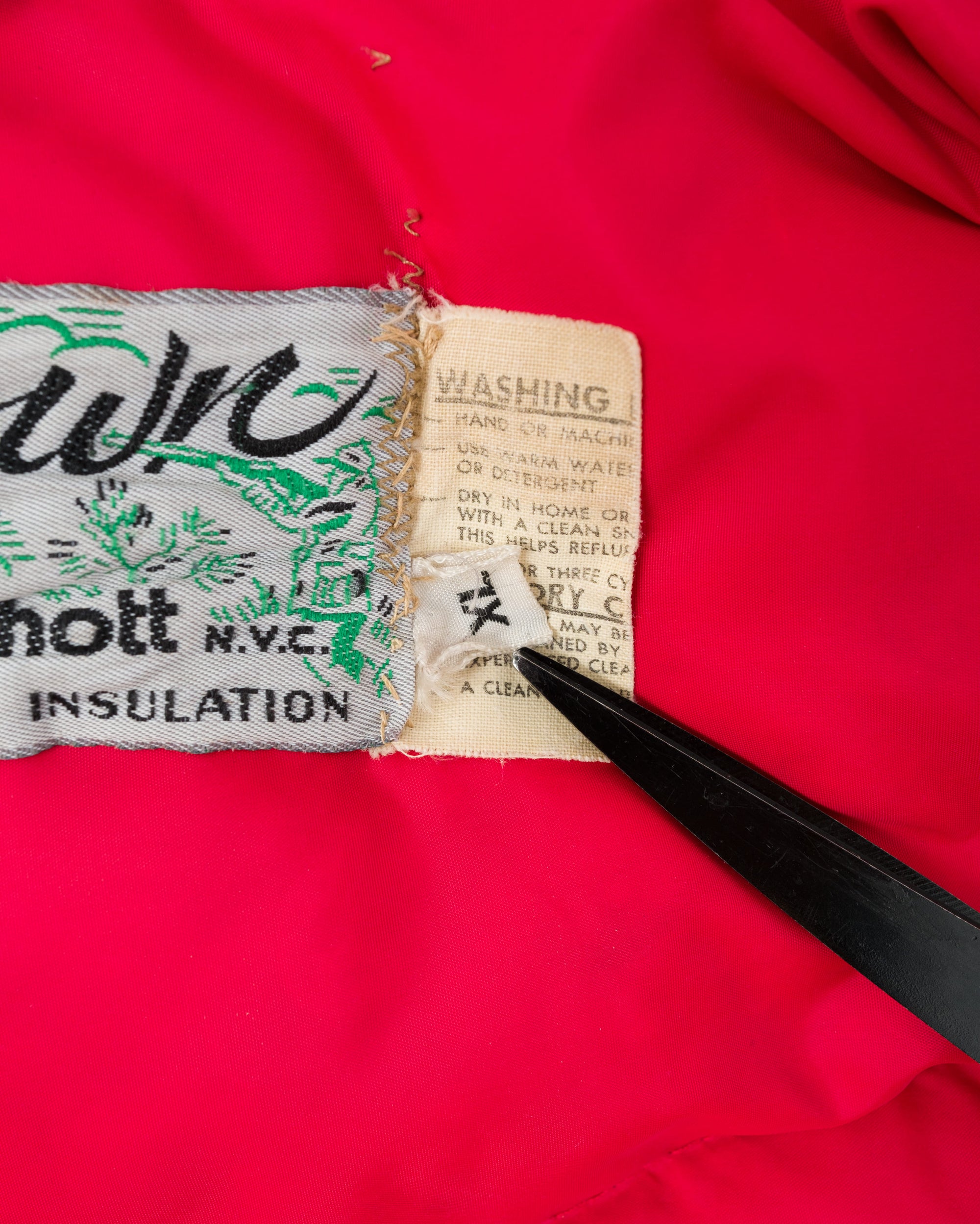 ［~90’s］Old Schott 3 Tone Puffer Down Vest Size.XL