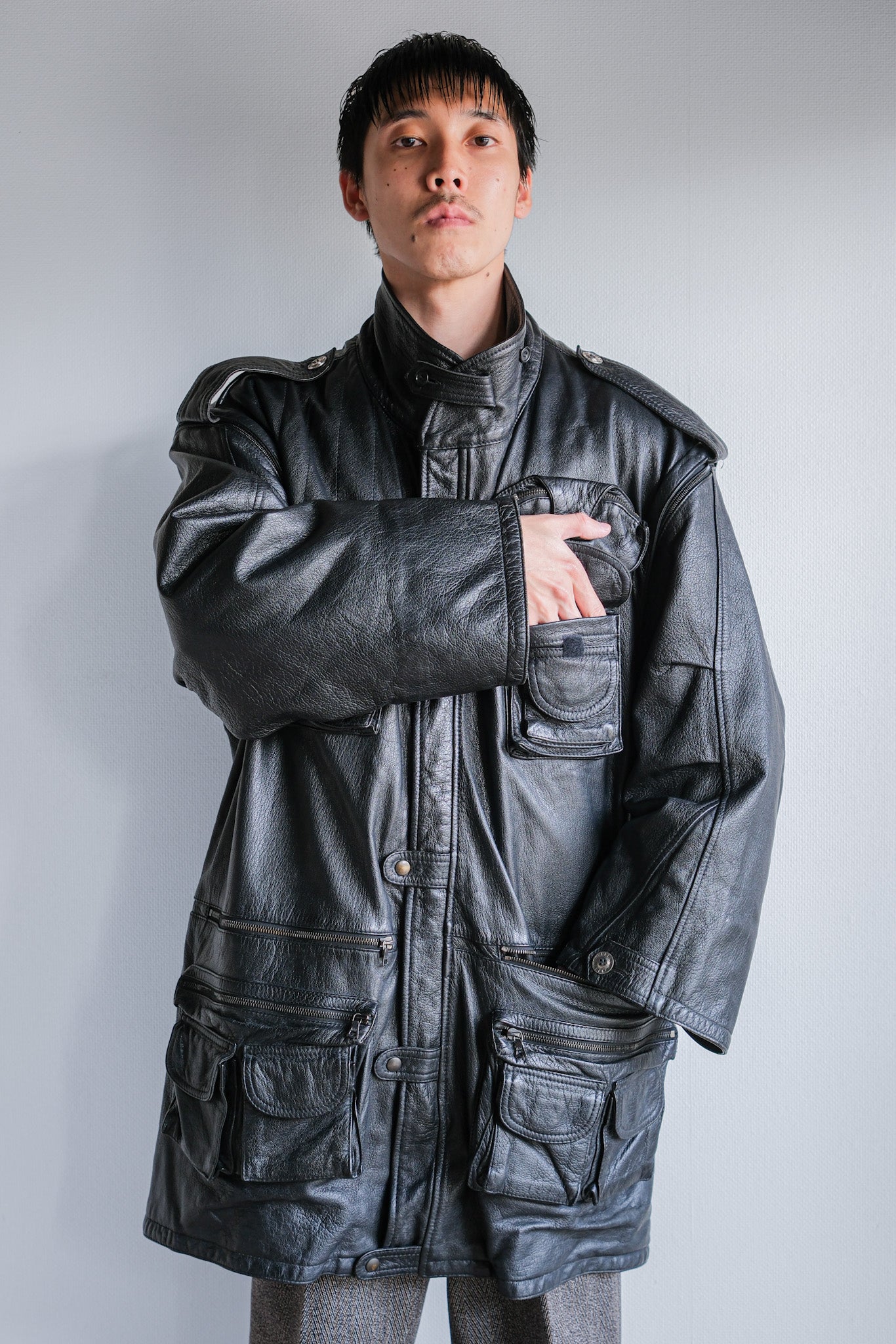 [~ 80's] Old Renoma Paris Black Leather Detachable Sleeve Multi Pocket Jacket with Liner Size.xxl