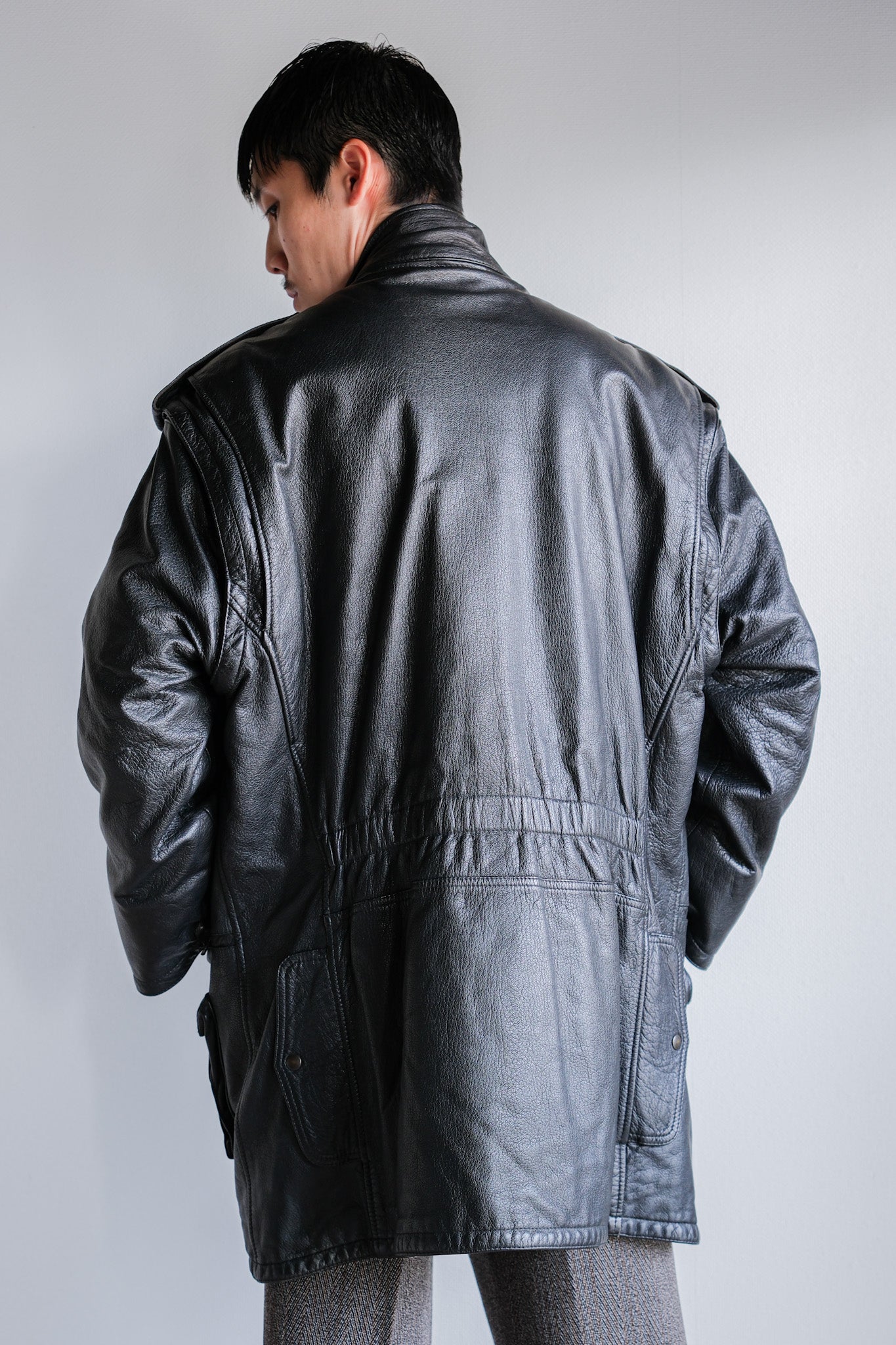 [~ 80's] Old Renoma Paris Black Leather Detachable Sleeve Multi Pocket Jacket with Liner Size.xxl