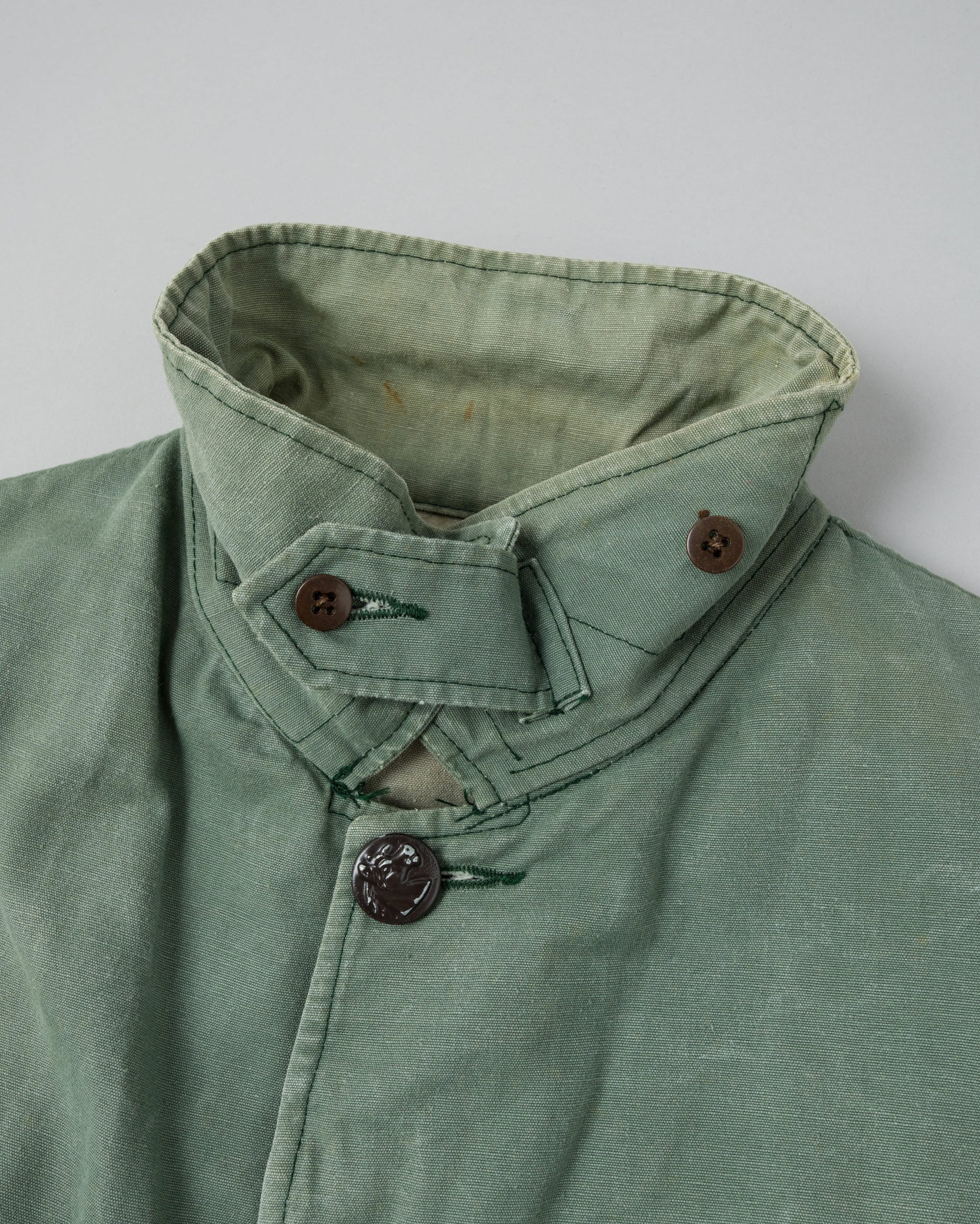 ［~50's］French Vintage Green Cotton Canvas Hunting Jacket With Chin Strap