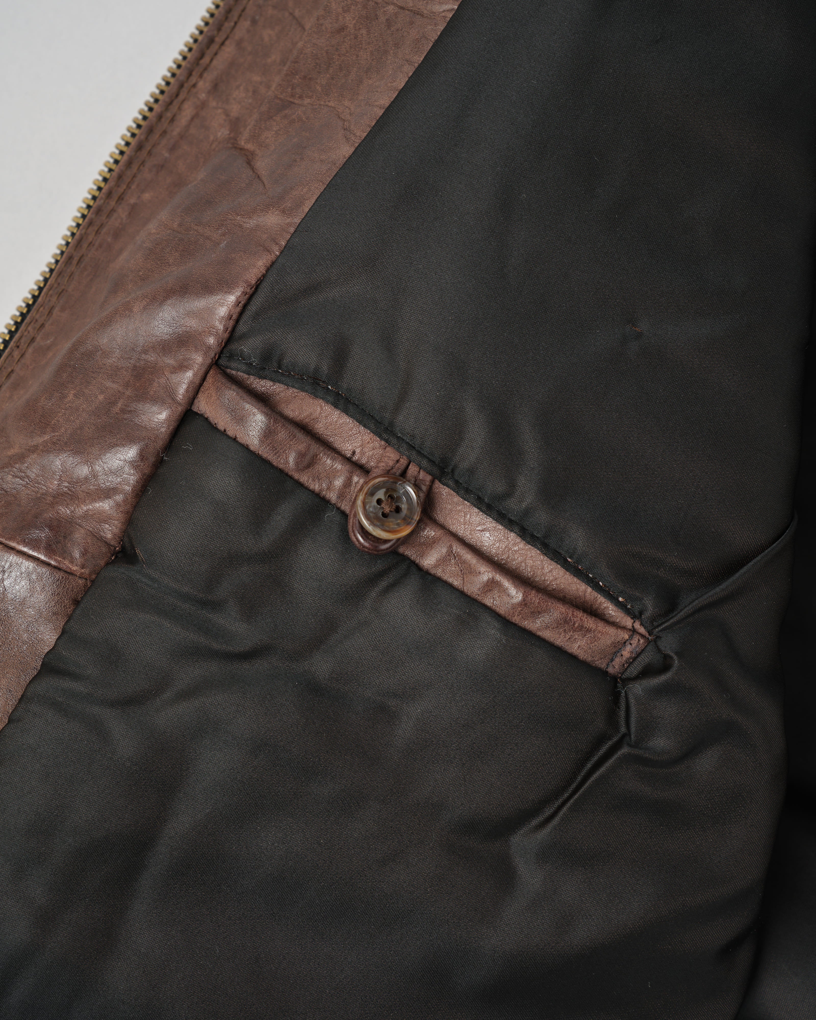 【~90’s】Old ARMANI JEANS Leather Bomber Jacket Size.50