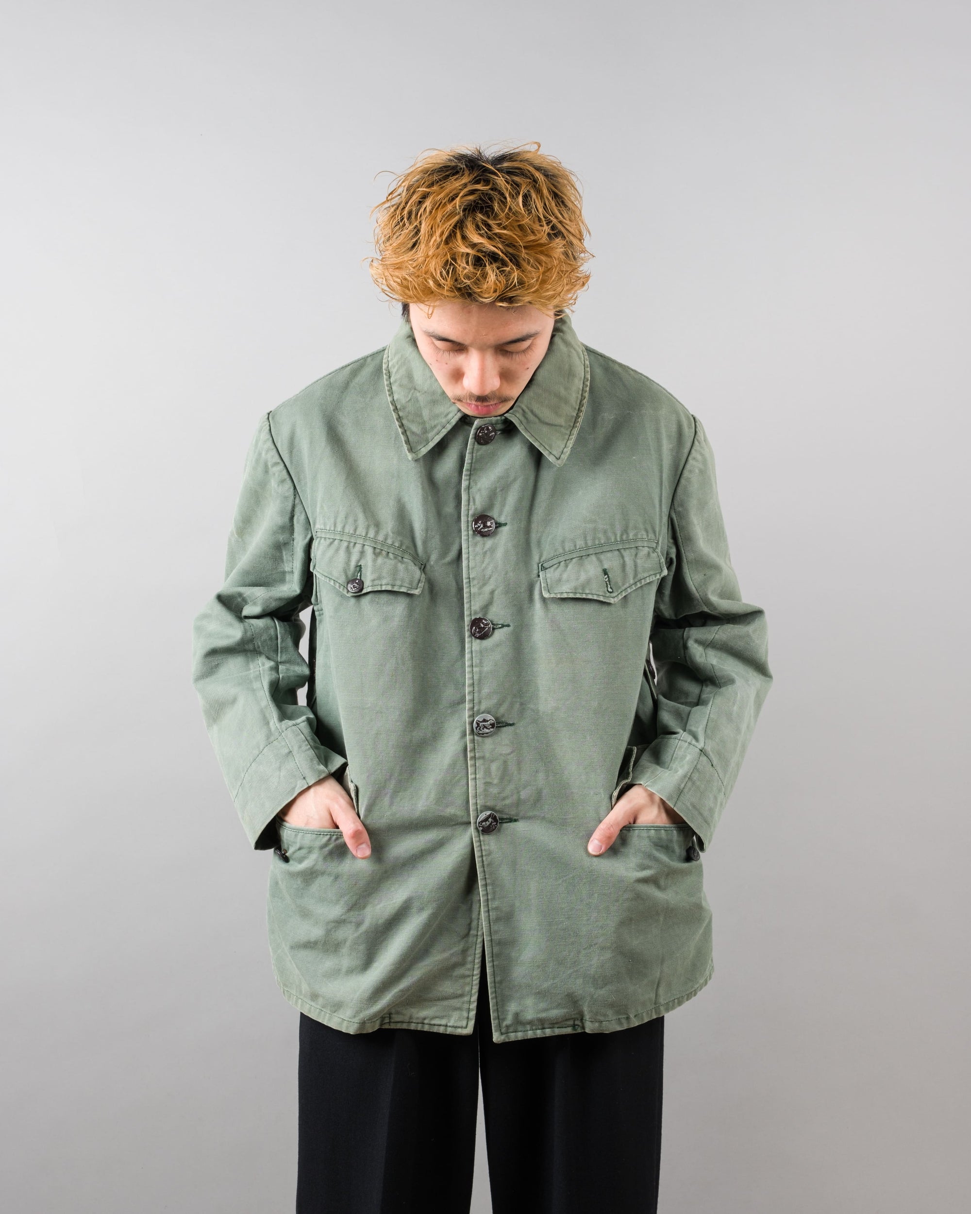 ［~50's］French Vintage Green Cotton Canvas Hunting Jacket With Chin Strap