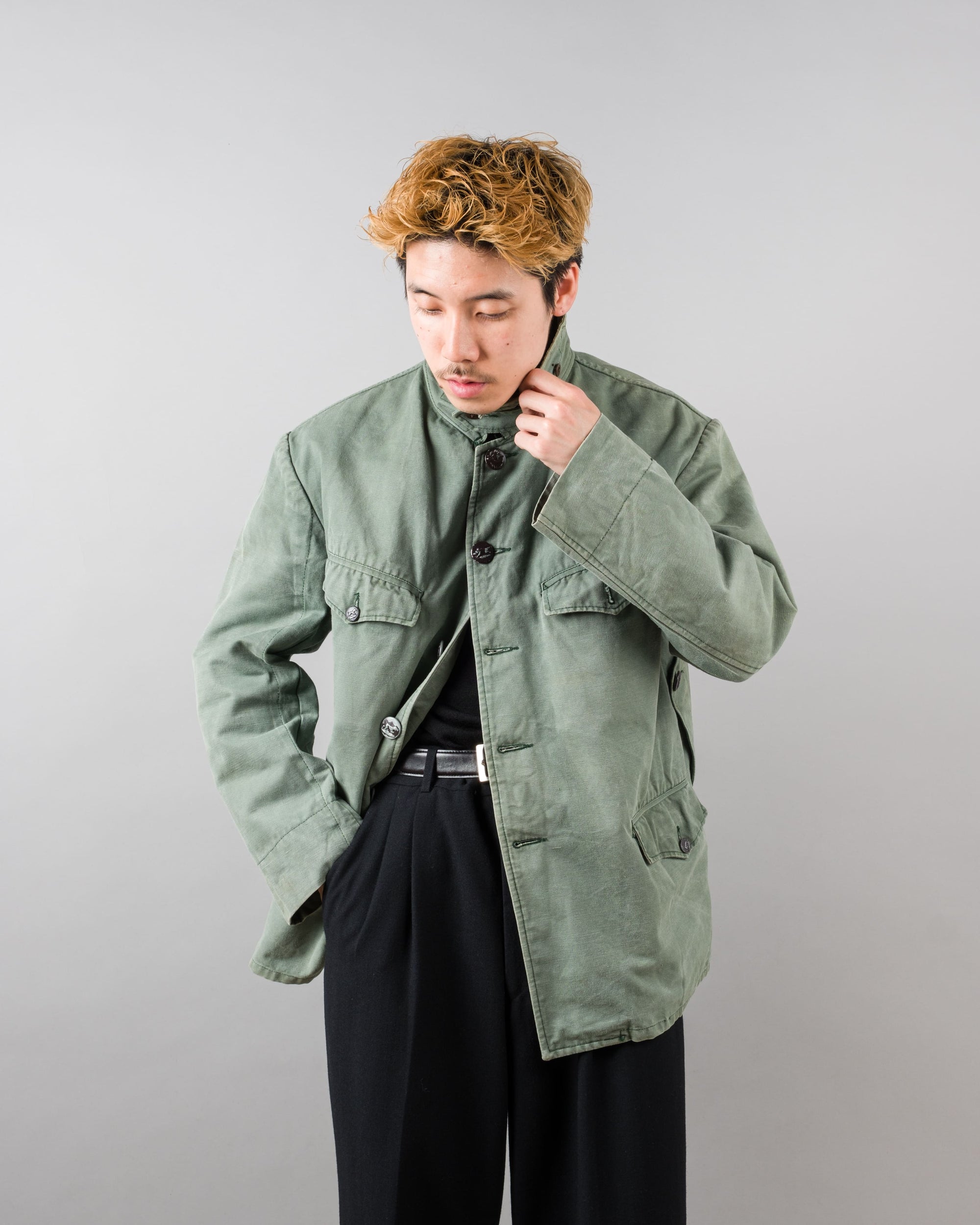 ［~50's］French Vintage Green Cotton Canvas Hunting Jacket With Chin Strap