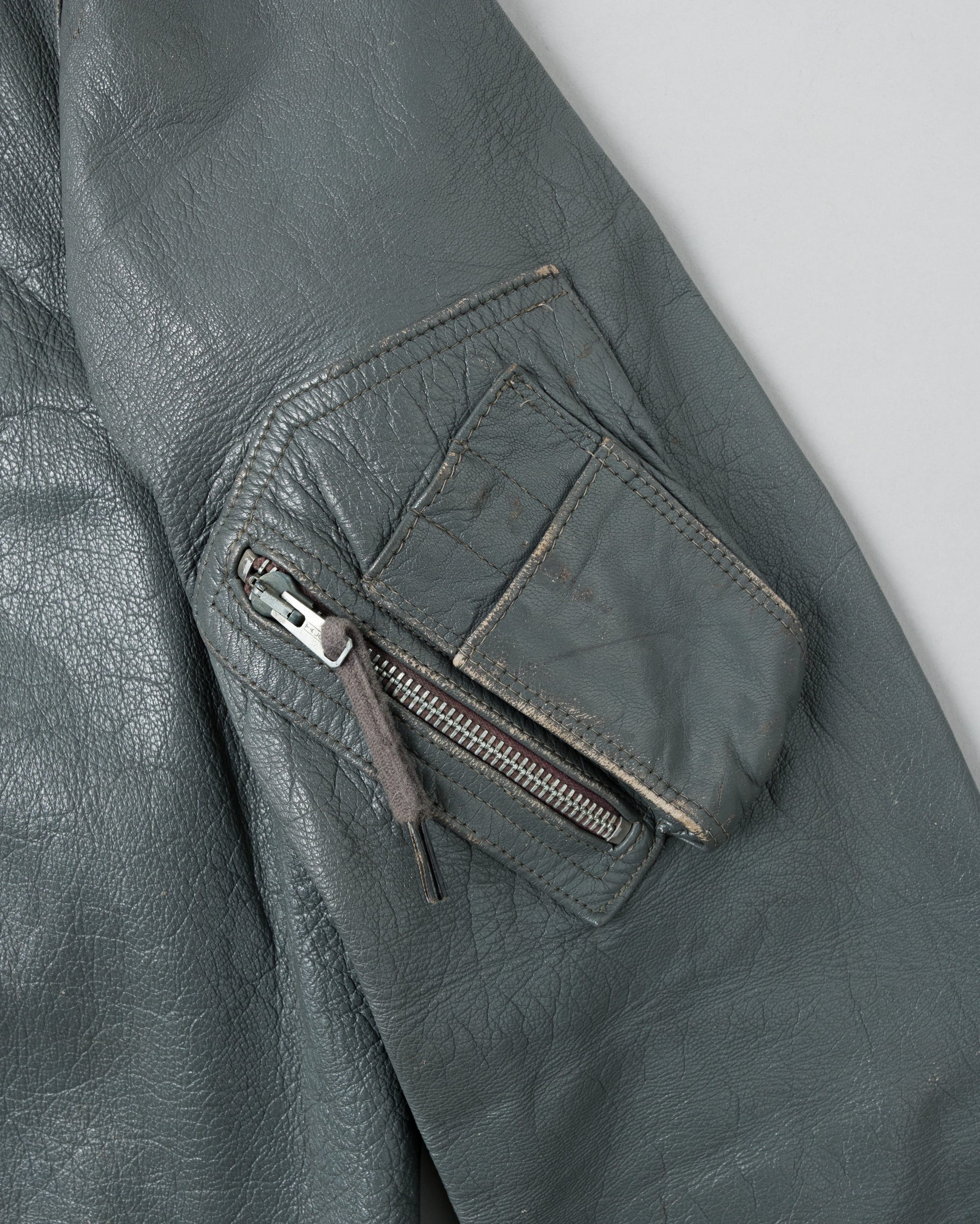 【~80’s】West German Air Force Pilot Leather Jacket Size.182/96