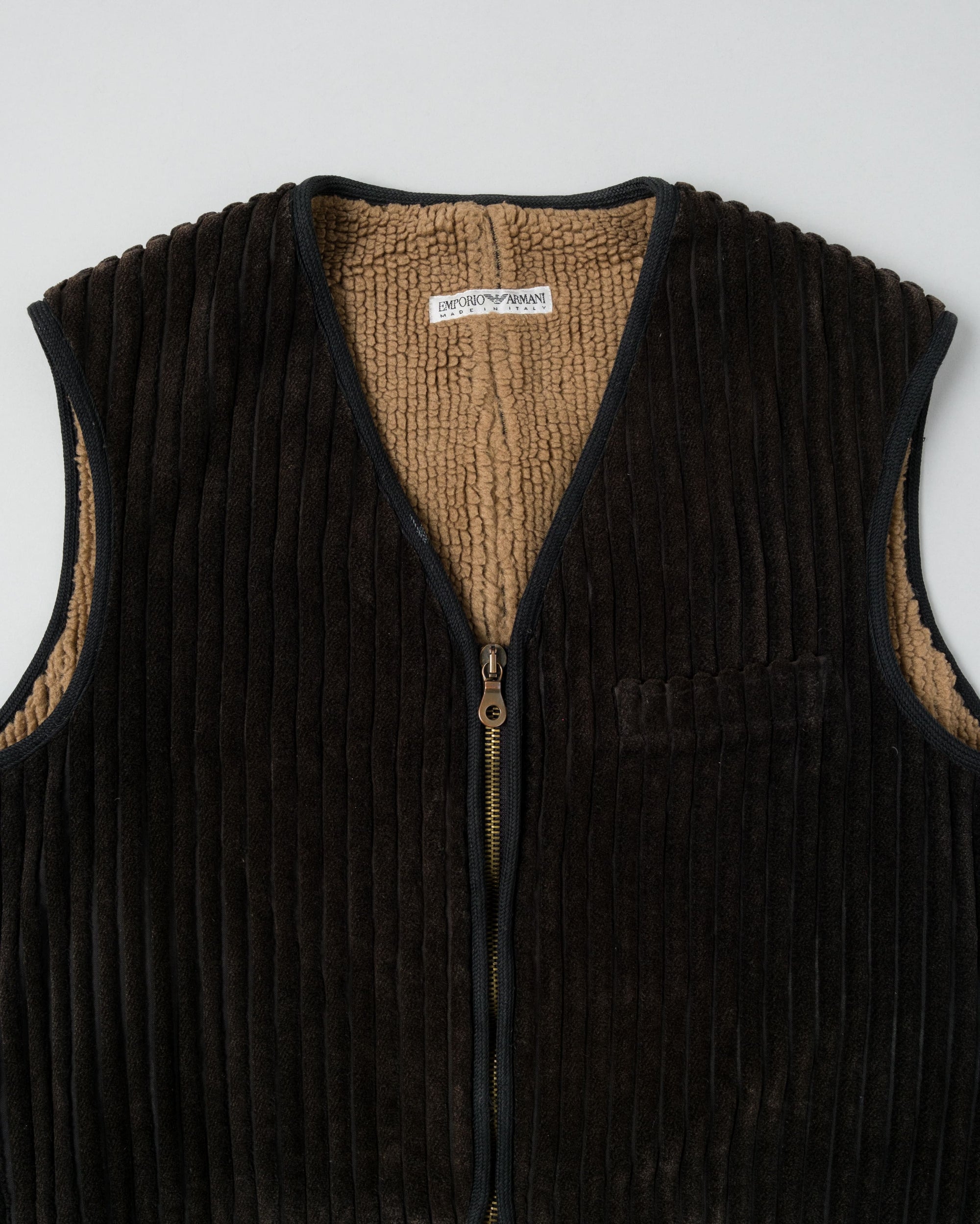 ［~90's］Old EMPORIO ARMANI Pile Lined Heavy Corduroy Zip Up Vest Size.52