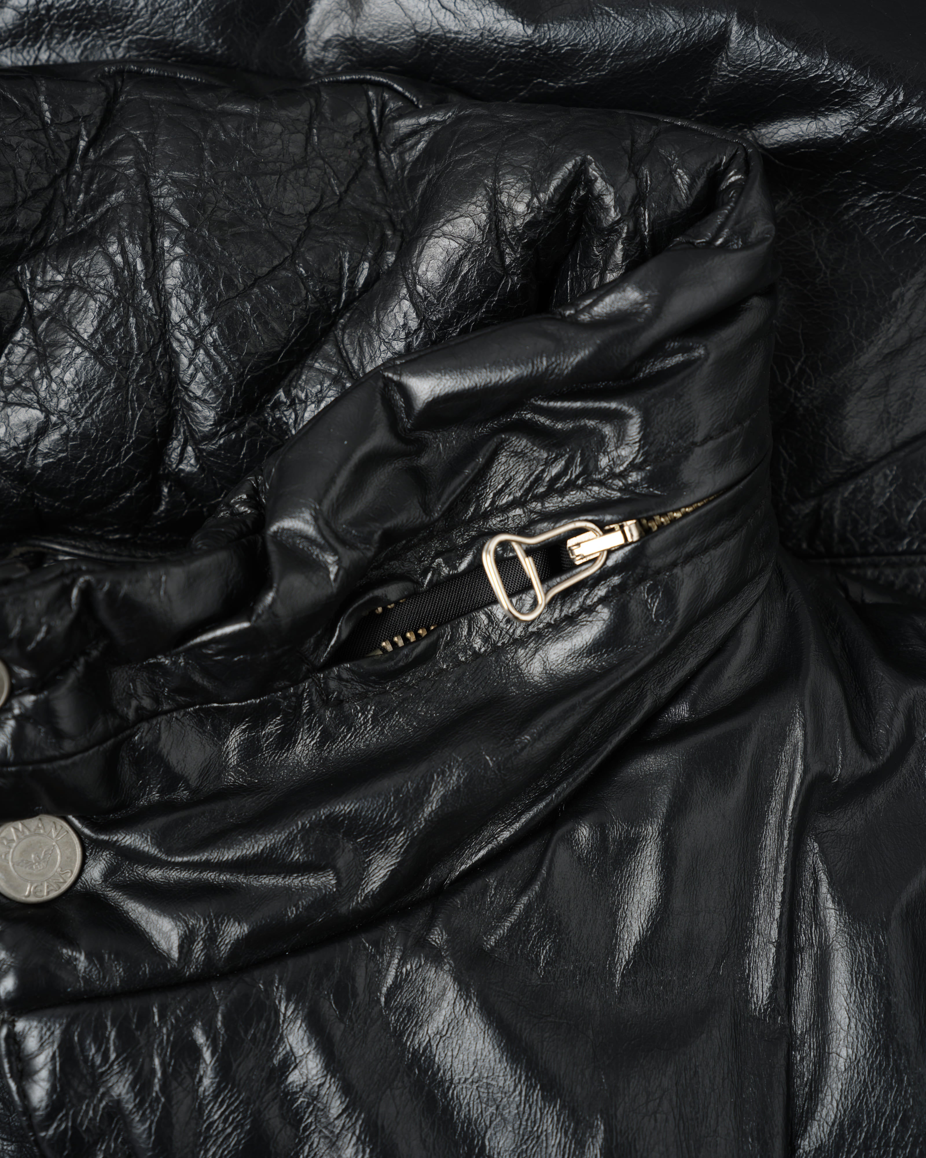 90's］Old ARMANI JEANS Black Leather Puffer Jacket Size.52 | VIEUX