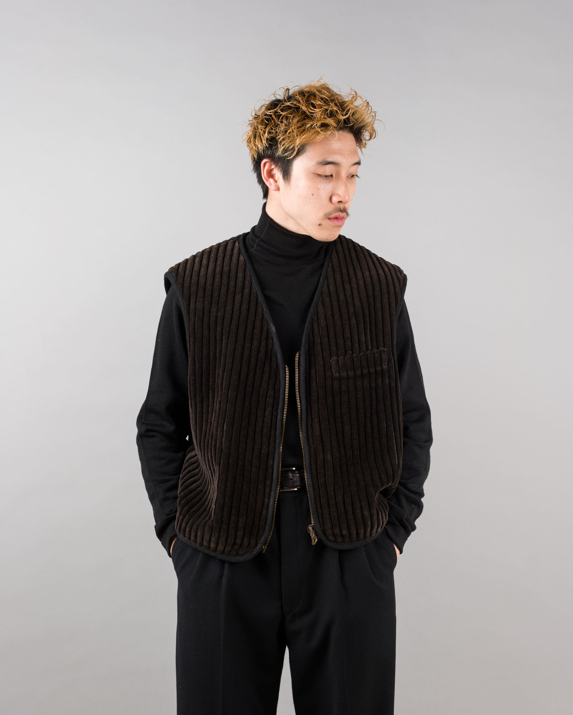 ［~90's］Old EMPORIO ARMANI Pile Lined Heavy Corduroy Zip Up Vest Size.52