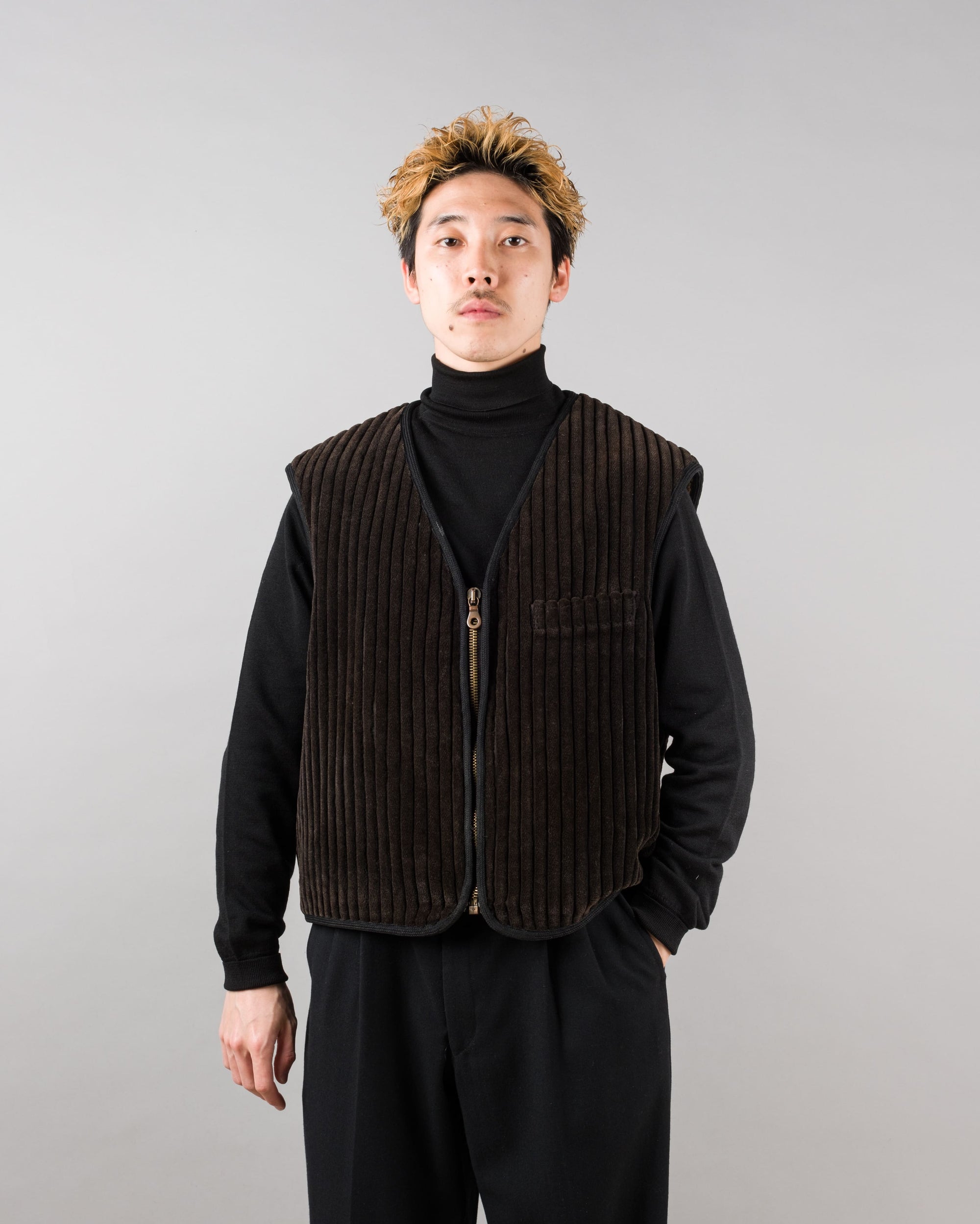 ［~90's］Old EMPORIO ARMANI Pile Lined Heavy Corduroy Zip Up Vest Size.52
