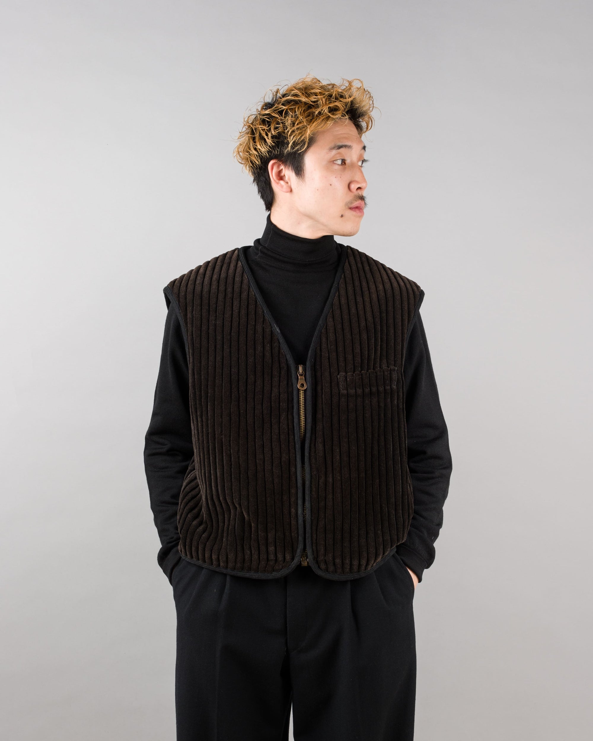 ［~90's］Old EMPORIO ARMANI Pile Lined Heavy Corduroy Zip Up Vest Size.52