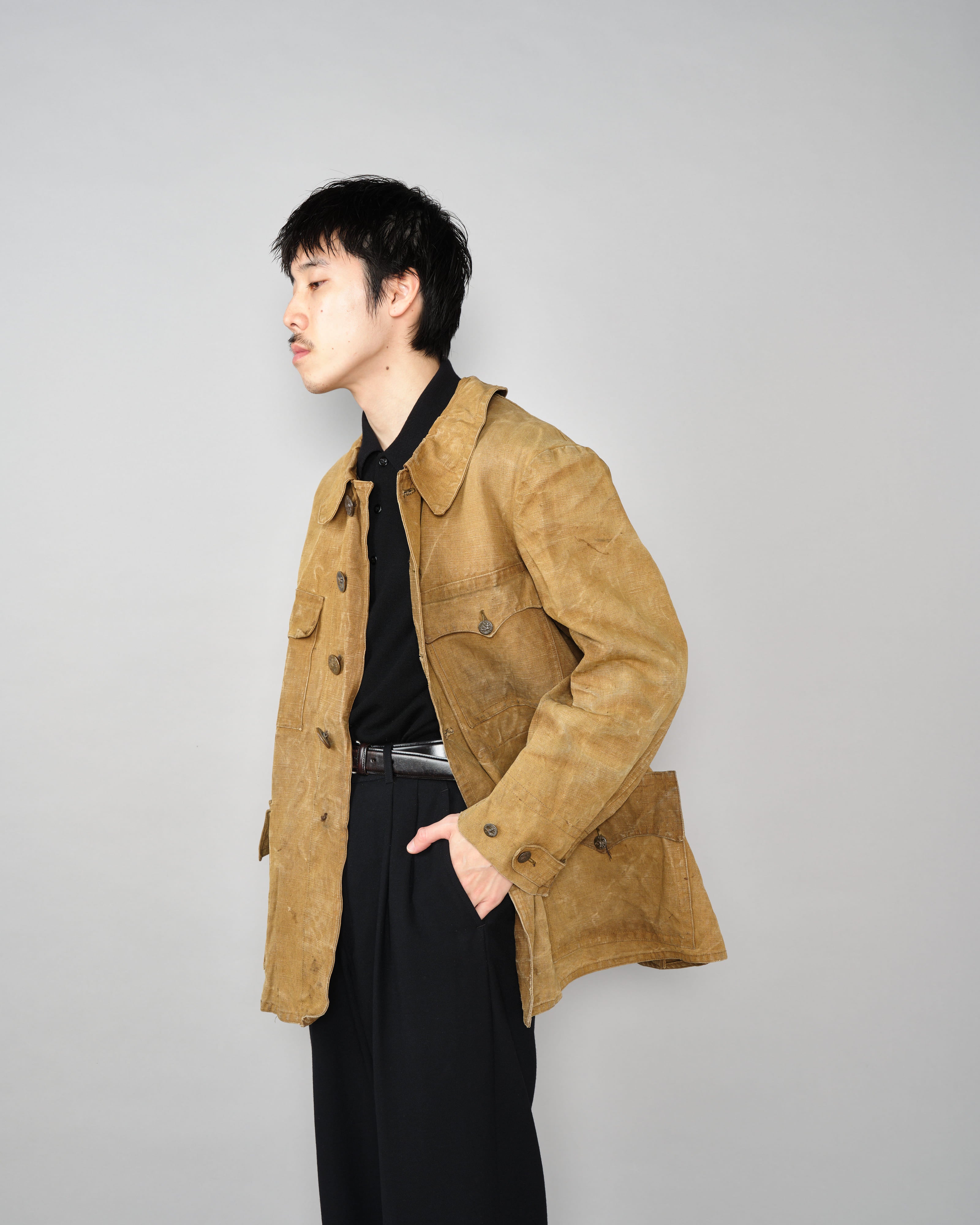 [~30's] 턱끈이 달린 프렌치 빈티지 리넨 캔버스 헌팅자켓