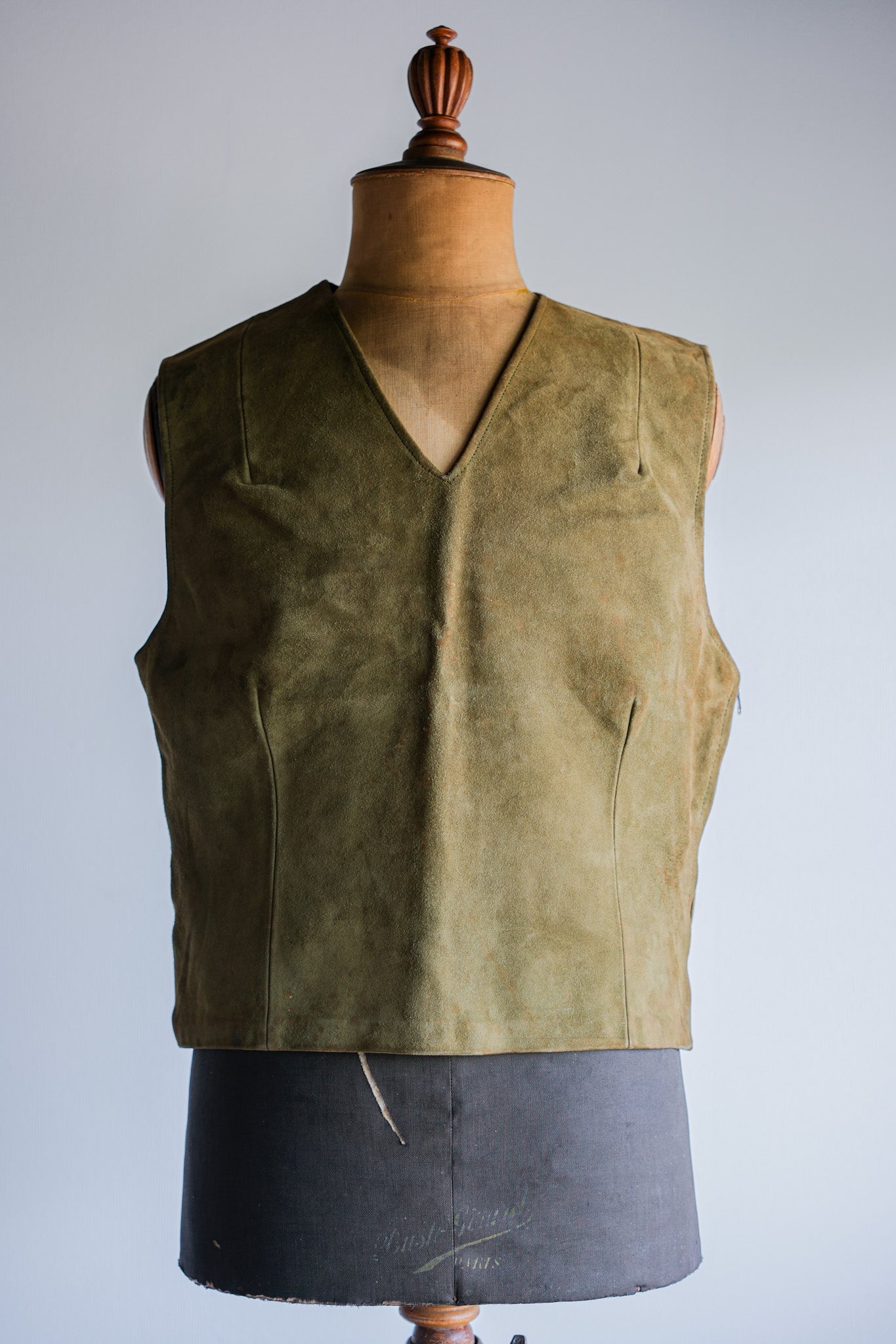 ［~60's］British Vintage Suede Leather Side Zip Pullover V-necked Vest