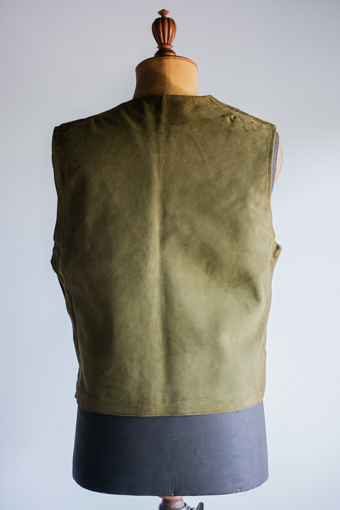 ［~60's］British Vintage Suede Leather Side Zip Pullover V-necked Vest