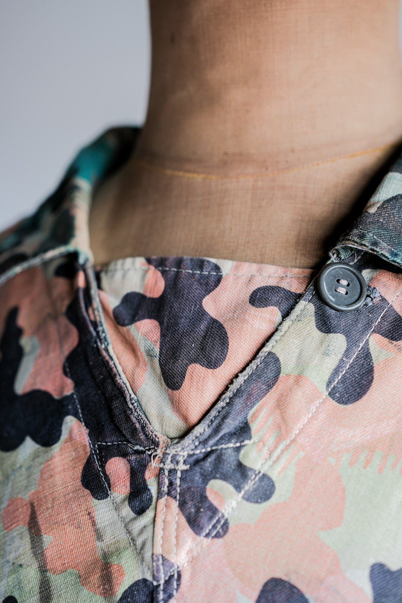 ［~50's］Czechoslovakian Army Dubaky Camouflage Reversible Smock