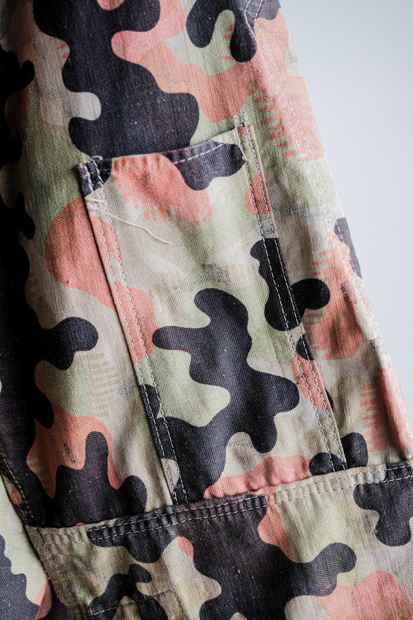 [~ 50's] Czechoslovakian Army Dubaky Camouflage Reversible Smock