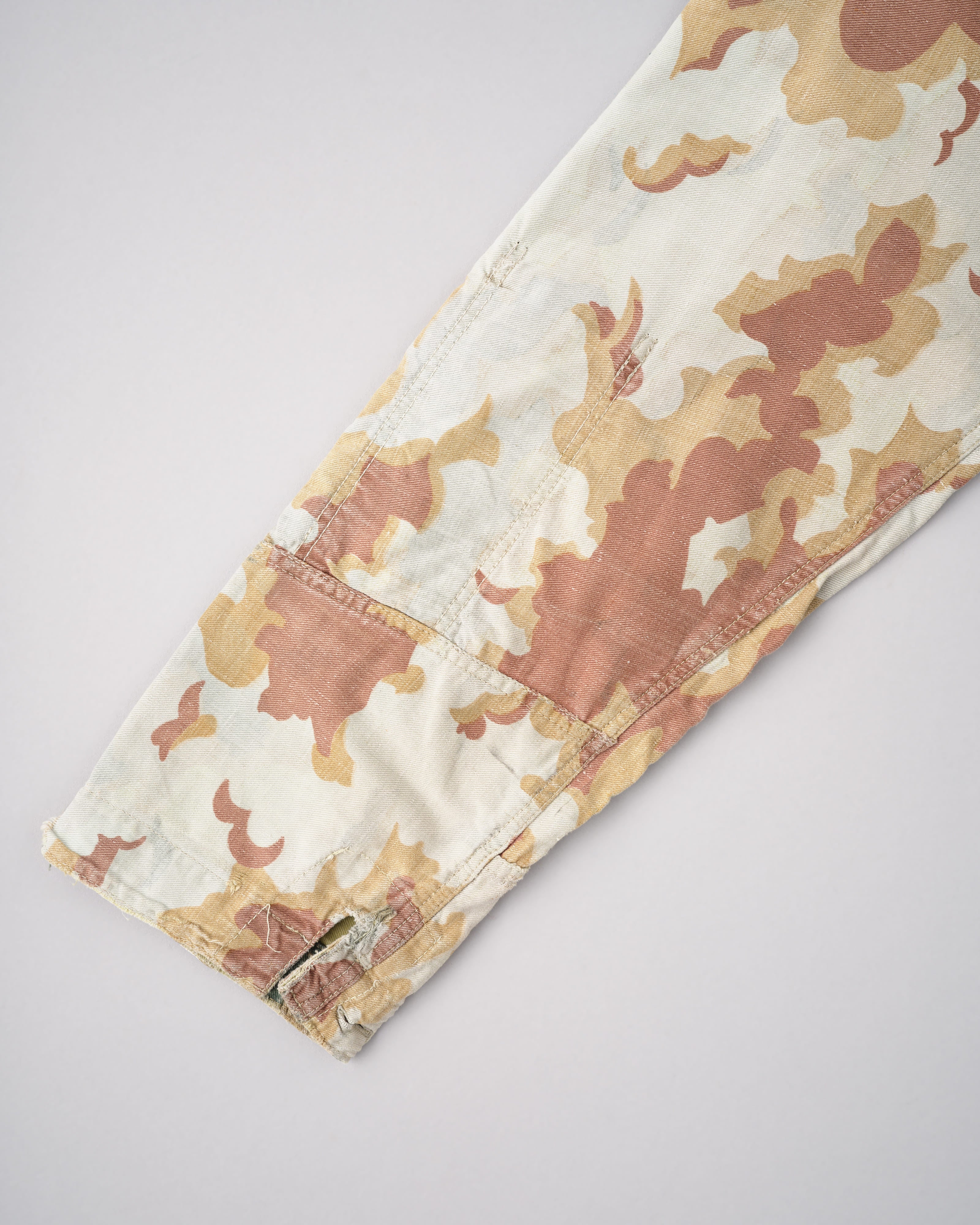 [~ Années 50] Blouse réversible de camouflage des nuages ​​de l'armée tchécoslovaque « Modifiée »