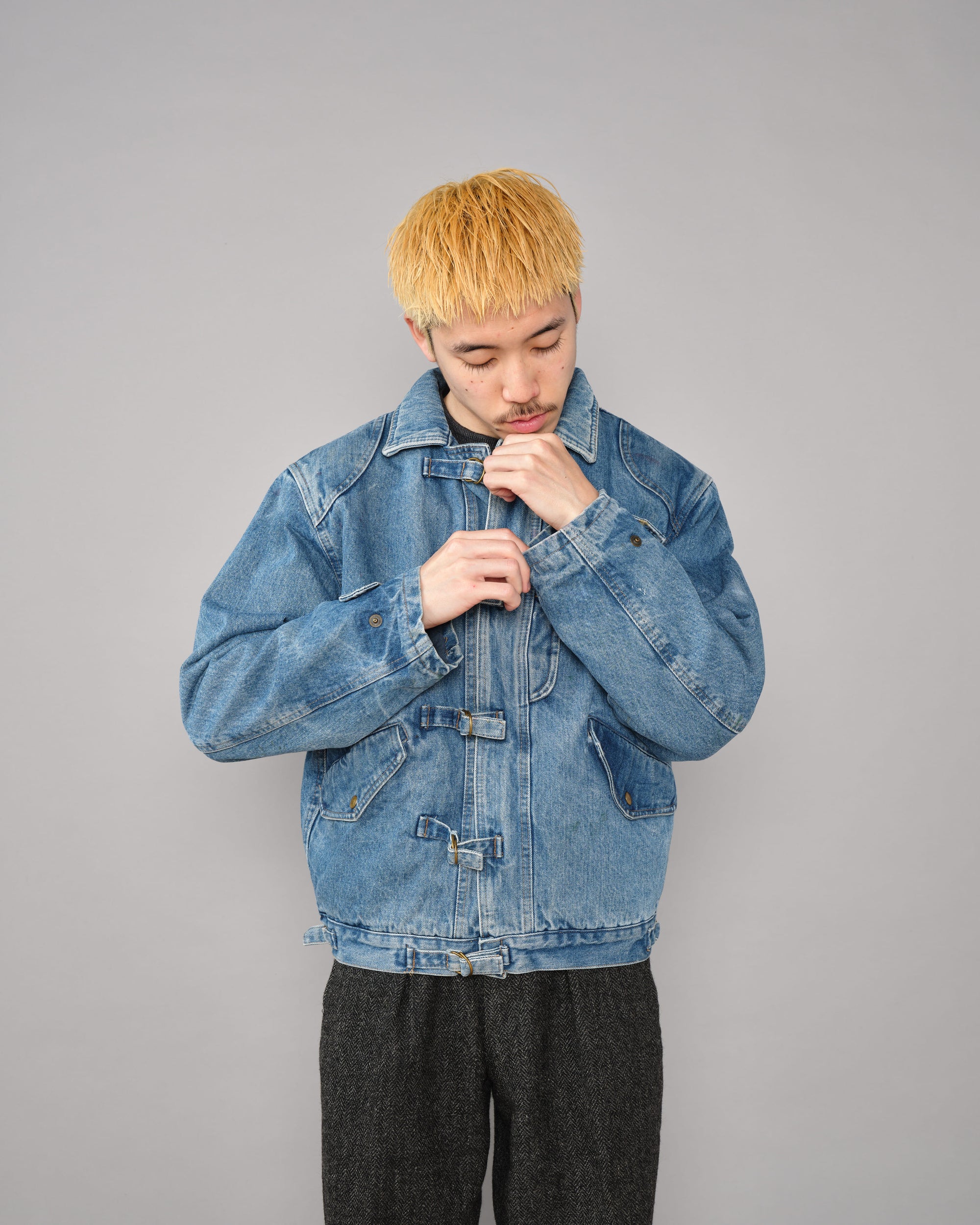 【~80’s】Italian Vintage D-ring Strap Front Design Denim Blouson Size.44