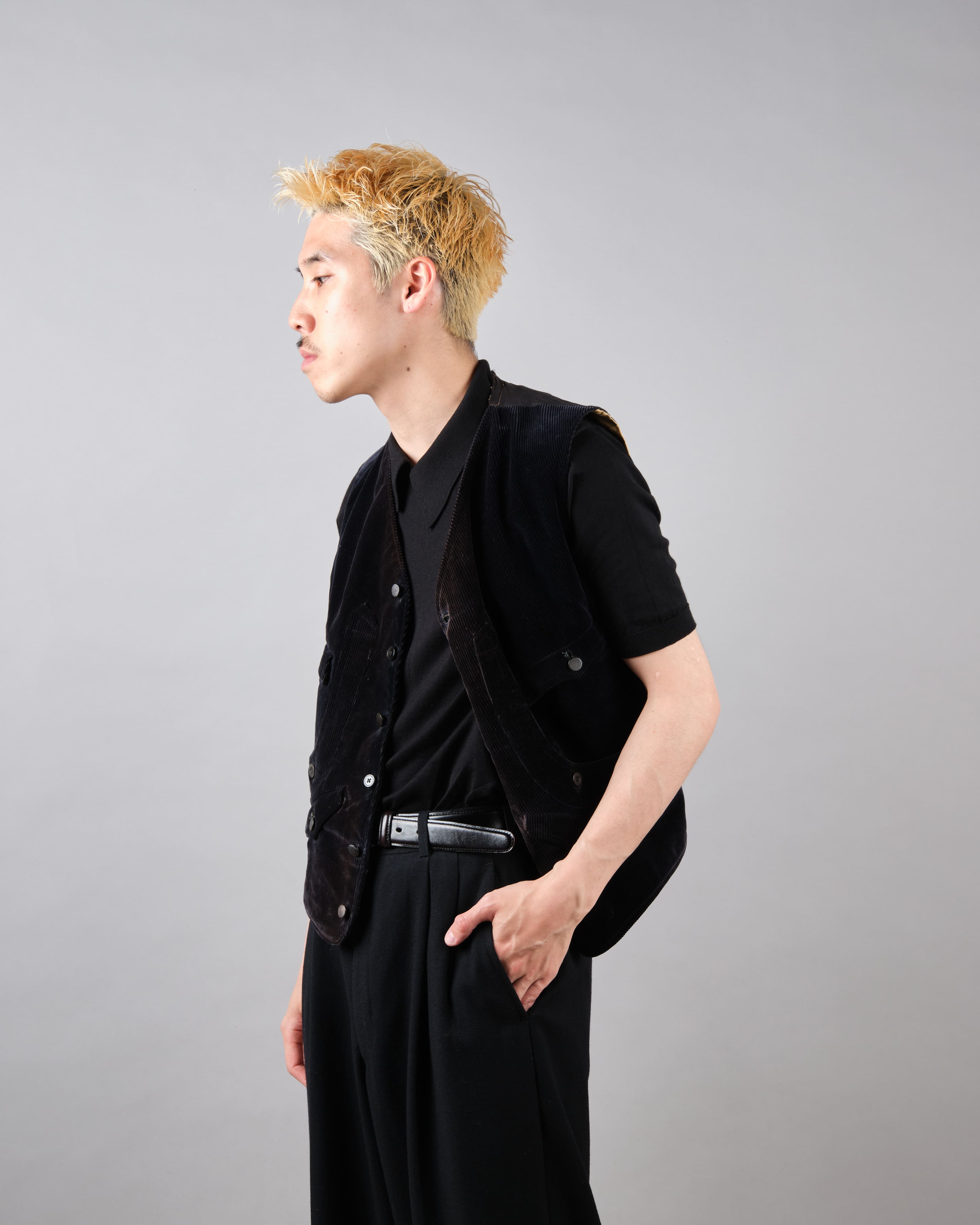 【~20's】French Vintage Black Corduroy Work Gilet "Unusual Type"