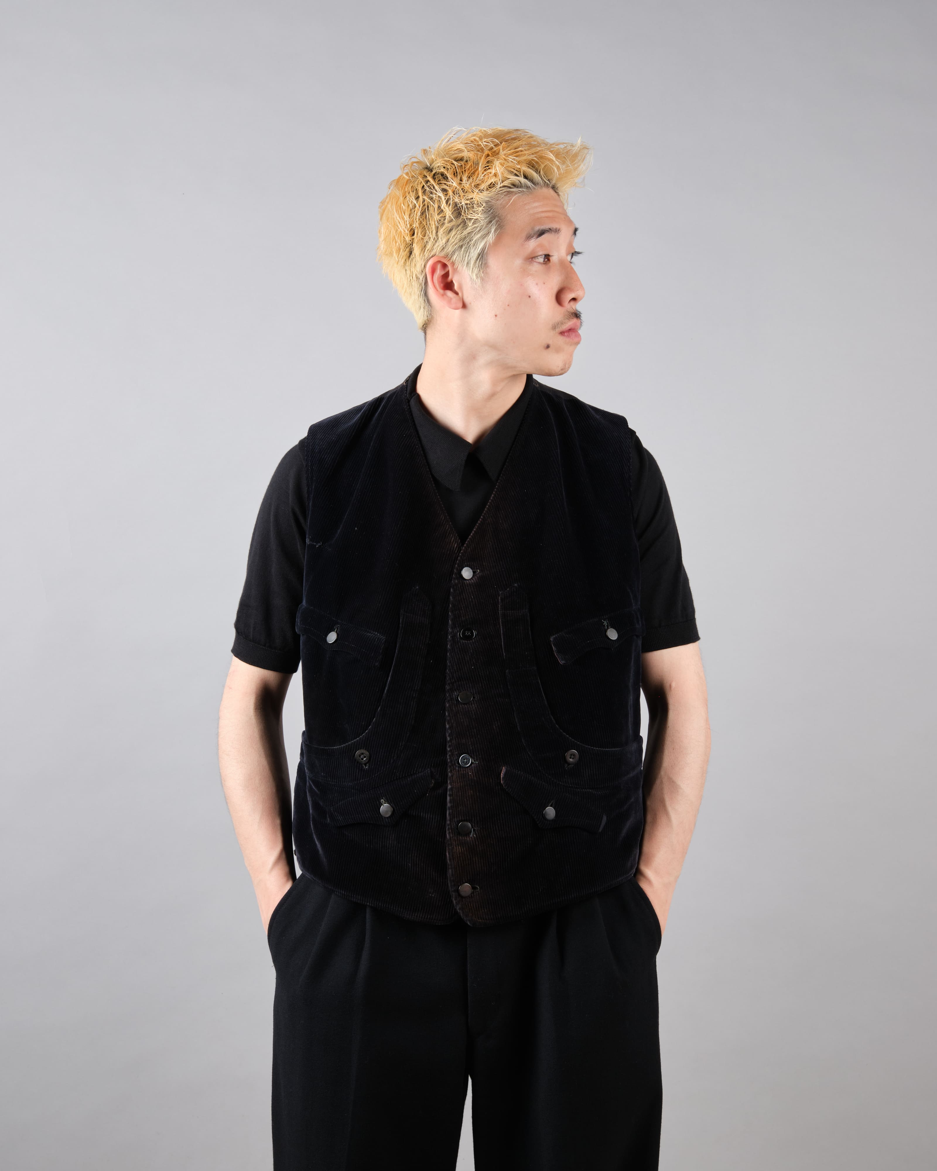 【~20's】French Vintage Black Corduroy Work Gilet "Unusual Type"