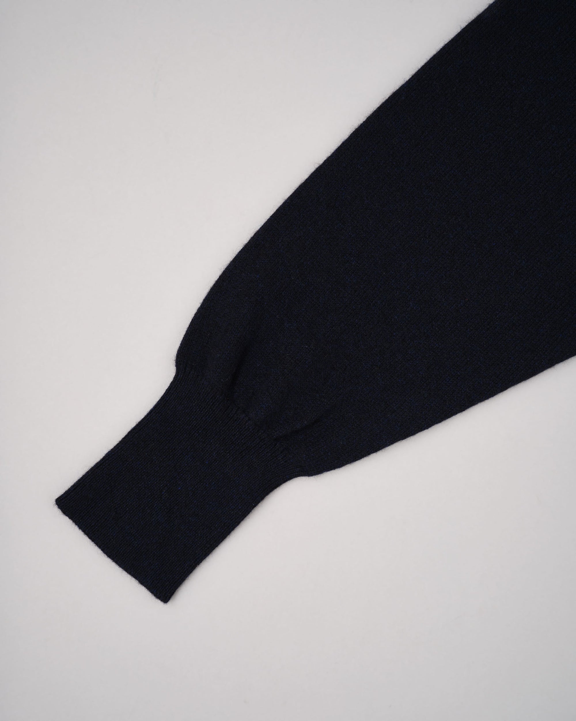 【~90's】Old BALLANTYNE Pure Cashmere Argyle Pattern Crew-Neck Sweater Size.48 "Harrods 別注"