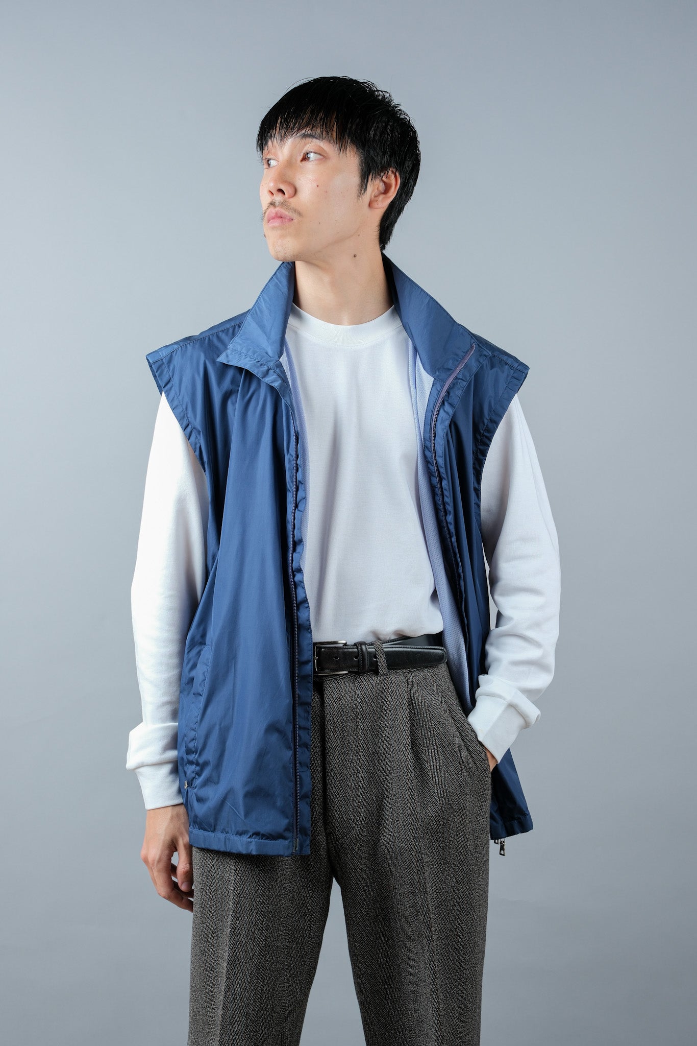 ［~90's］Old PRADA LINEA ROSSA Nylon Zip Up Vest Size.52 "PRADA SPORT"