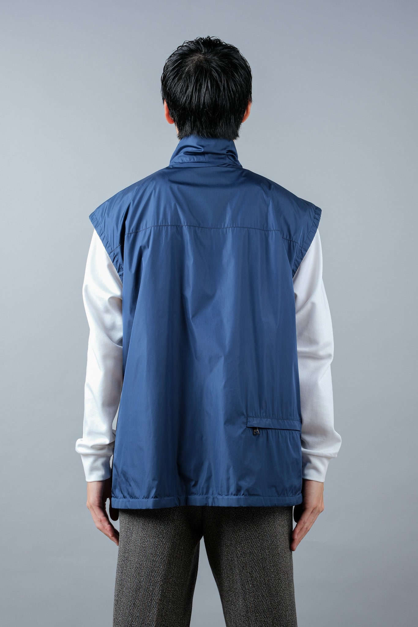 ［~90's］Old PRADA LINEA ROSSA Nylon Zip Up Vest Size.52 "PRADA SPORT"