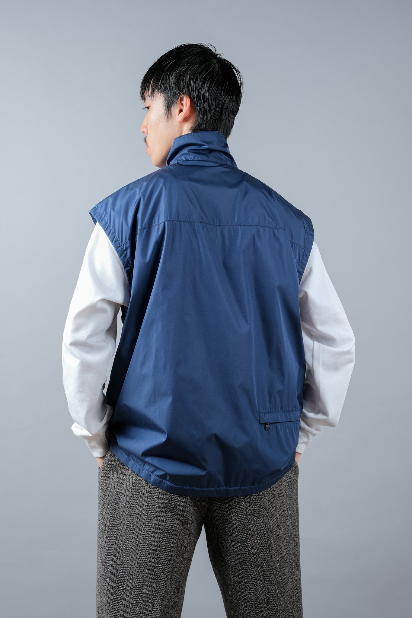 ［~90's］Old PRADA LINEA ROSSA Nylon Zip Up Vest Size.52 "PRADA SPORT"