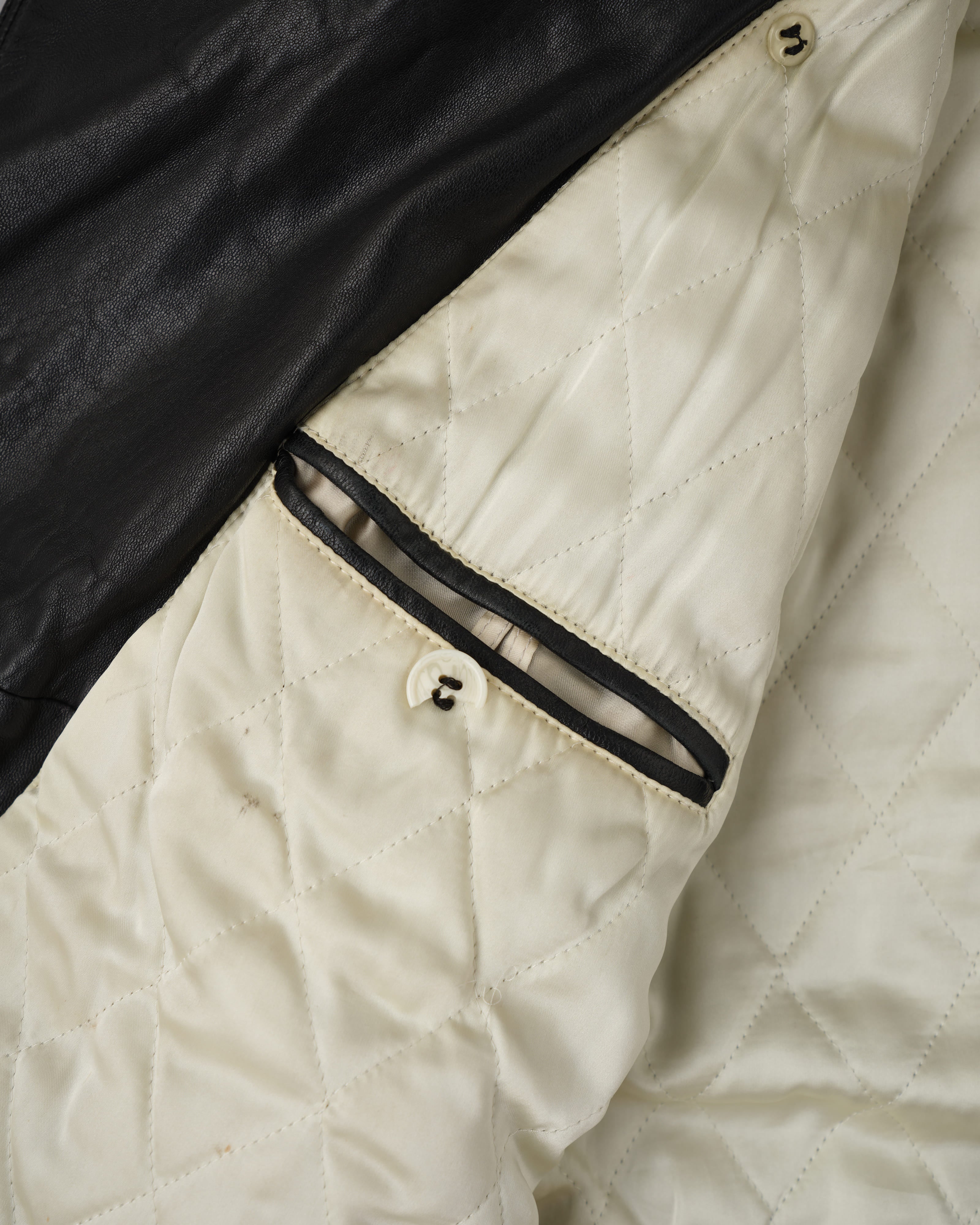 [~ 70's] Vieux Blouson en cuir noir GUCCI Taille.50