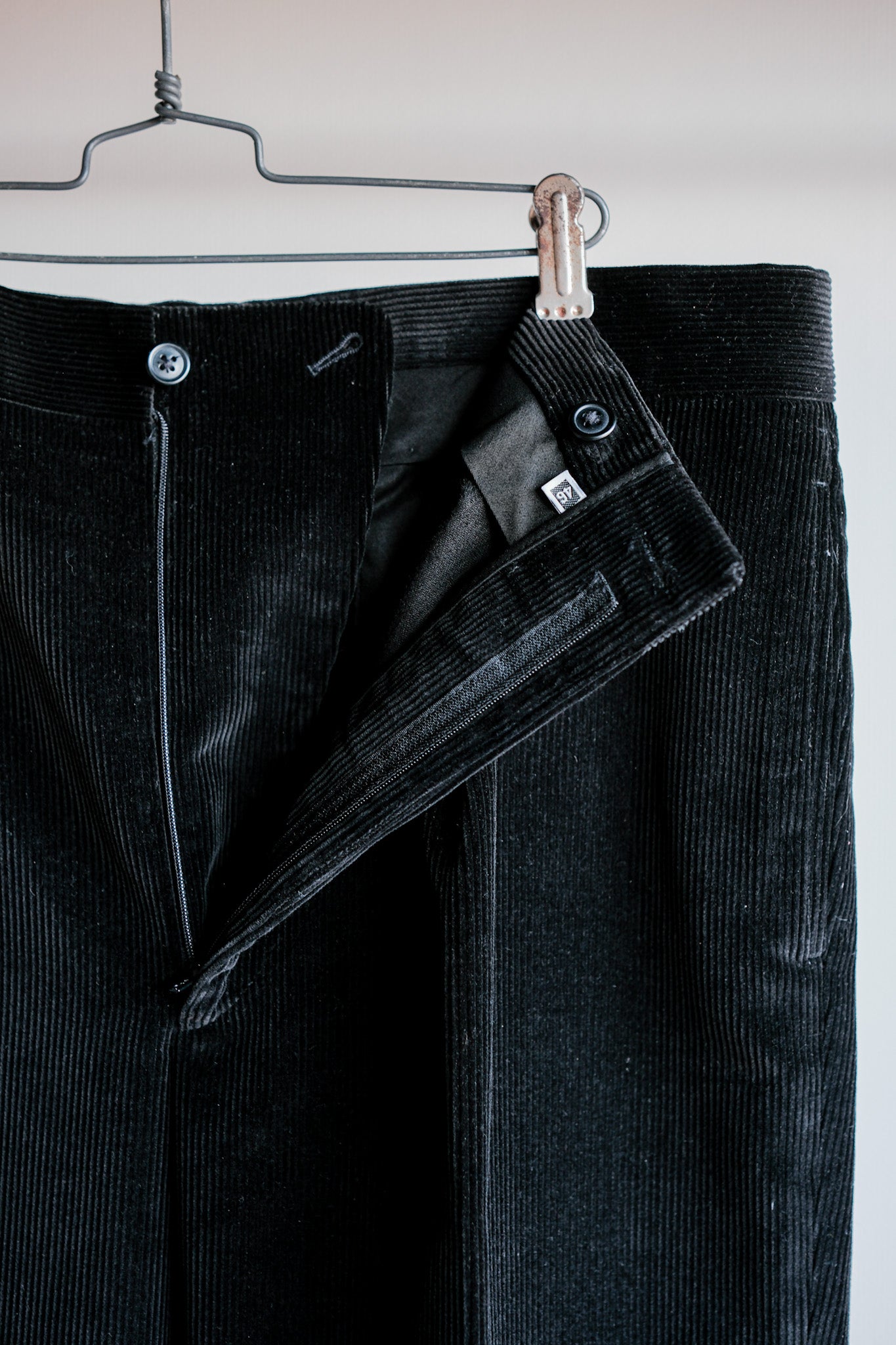 ［~00's］Old ARNYS PARIS In Tuck Turn Up Corduroy Trousers Size.46