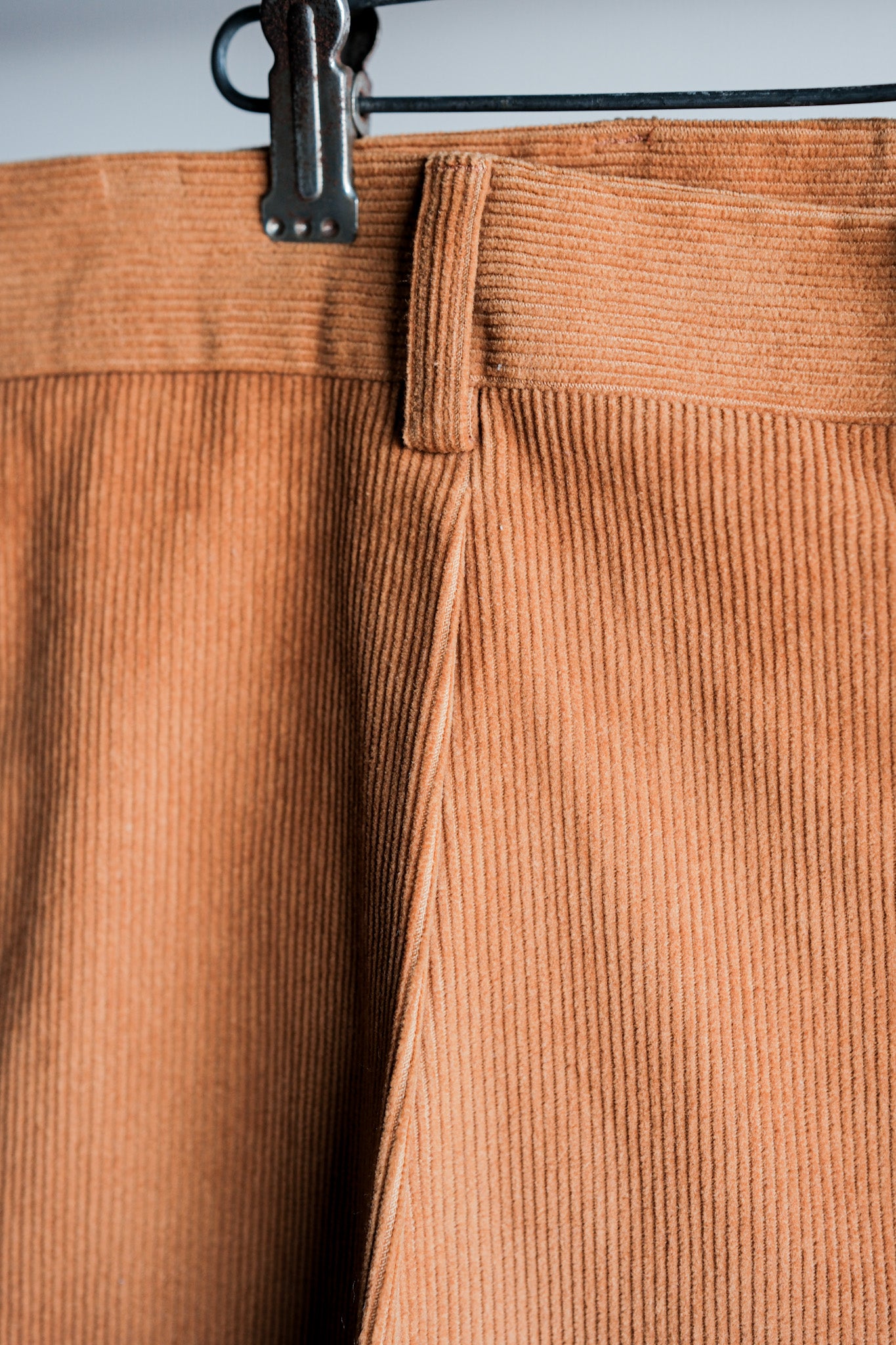 ［~00's］Old ARNYS PARIS In Tuck Turn Up Corduroy Trousers Size.46