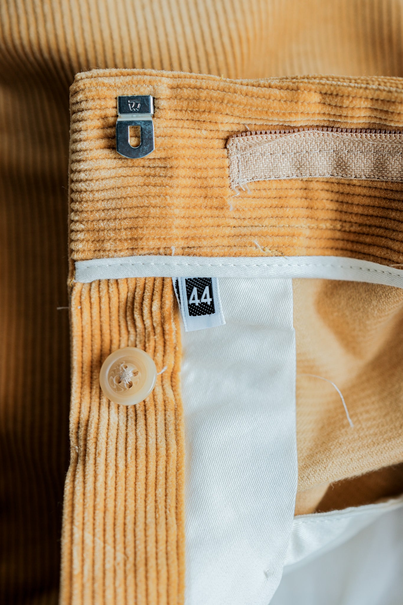［~00's］Old ARNYS PARIS In Tuck Turn Up Corduroy Trousers Size.44