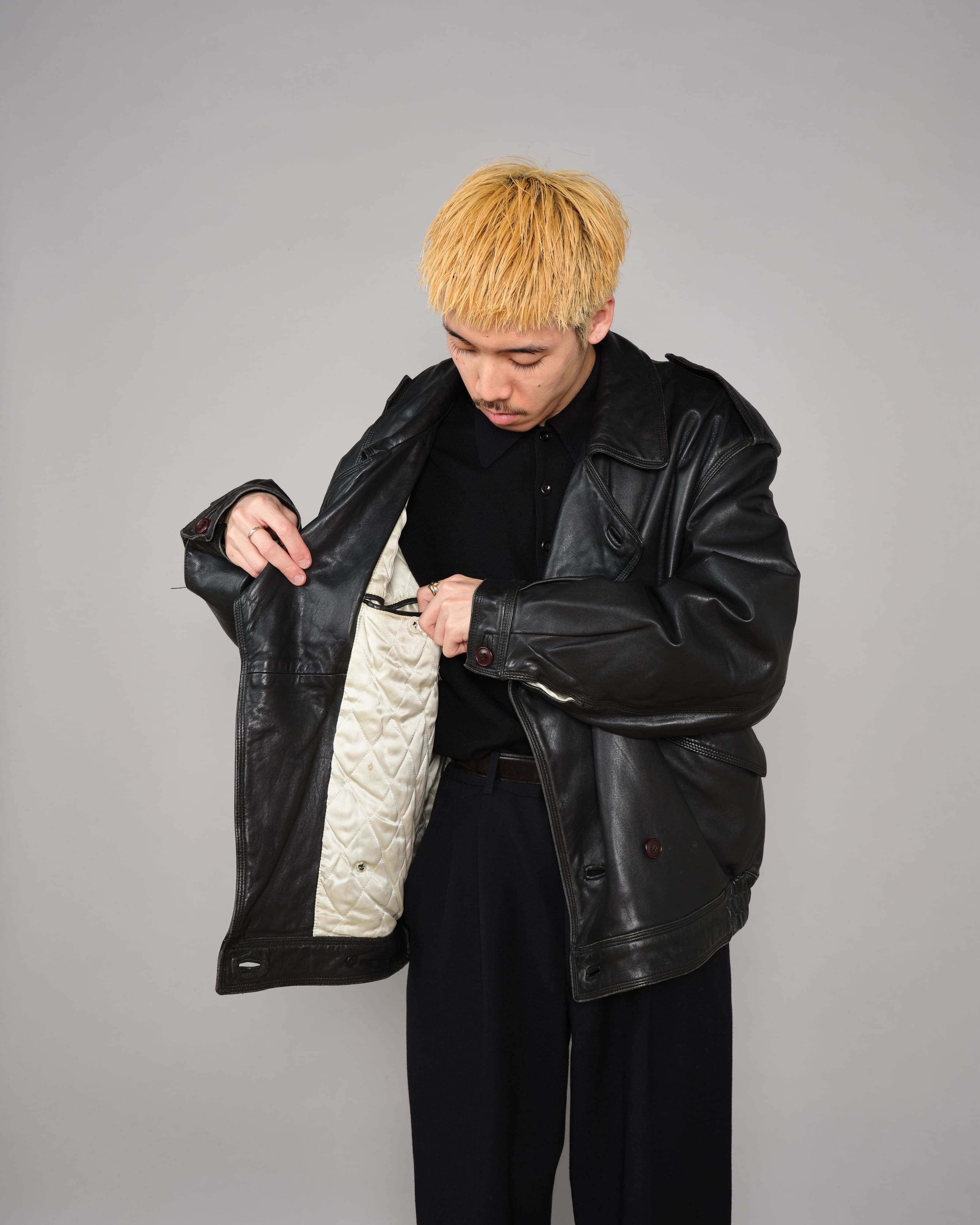 [~ 70's] Vieux Blouson en cuir noir GUCCI Taille.50